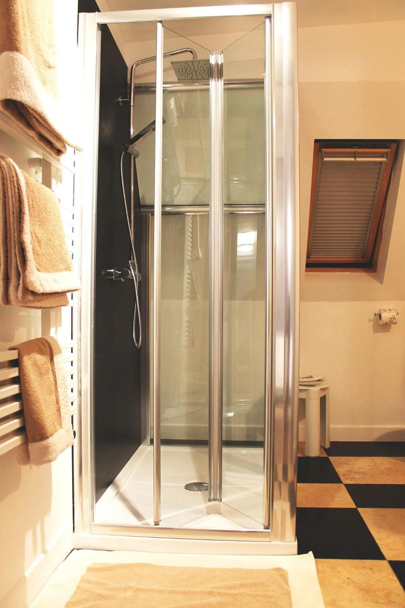 Shower in B&B Milu'