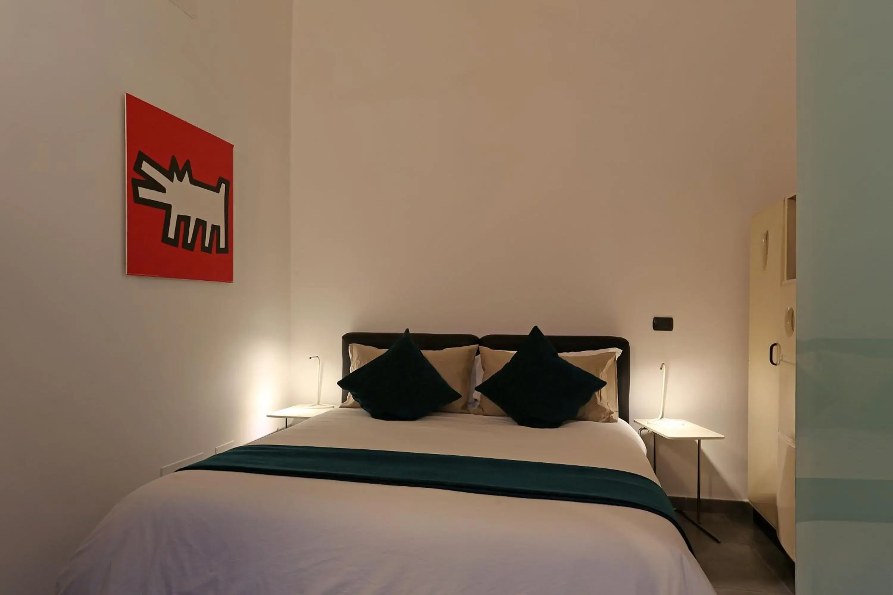 Double Room in Mr Frills Double Room in Mr Frills
