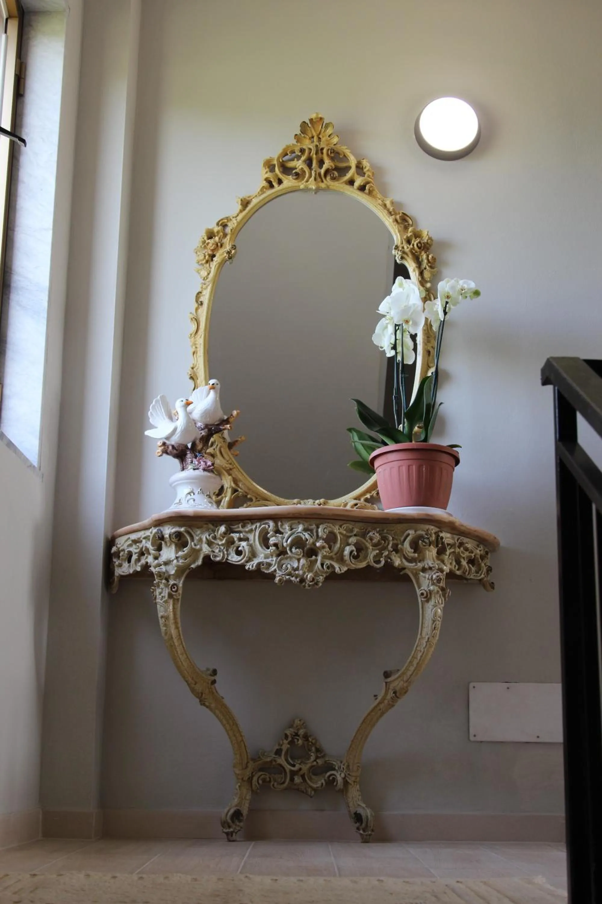 Decorative detail in IL FEUDO