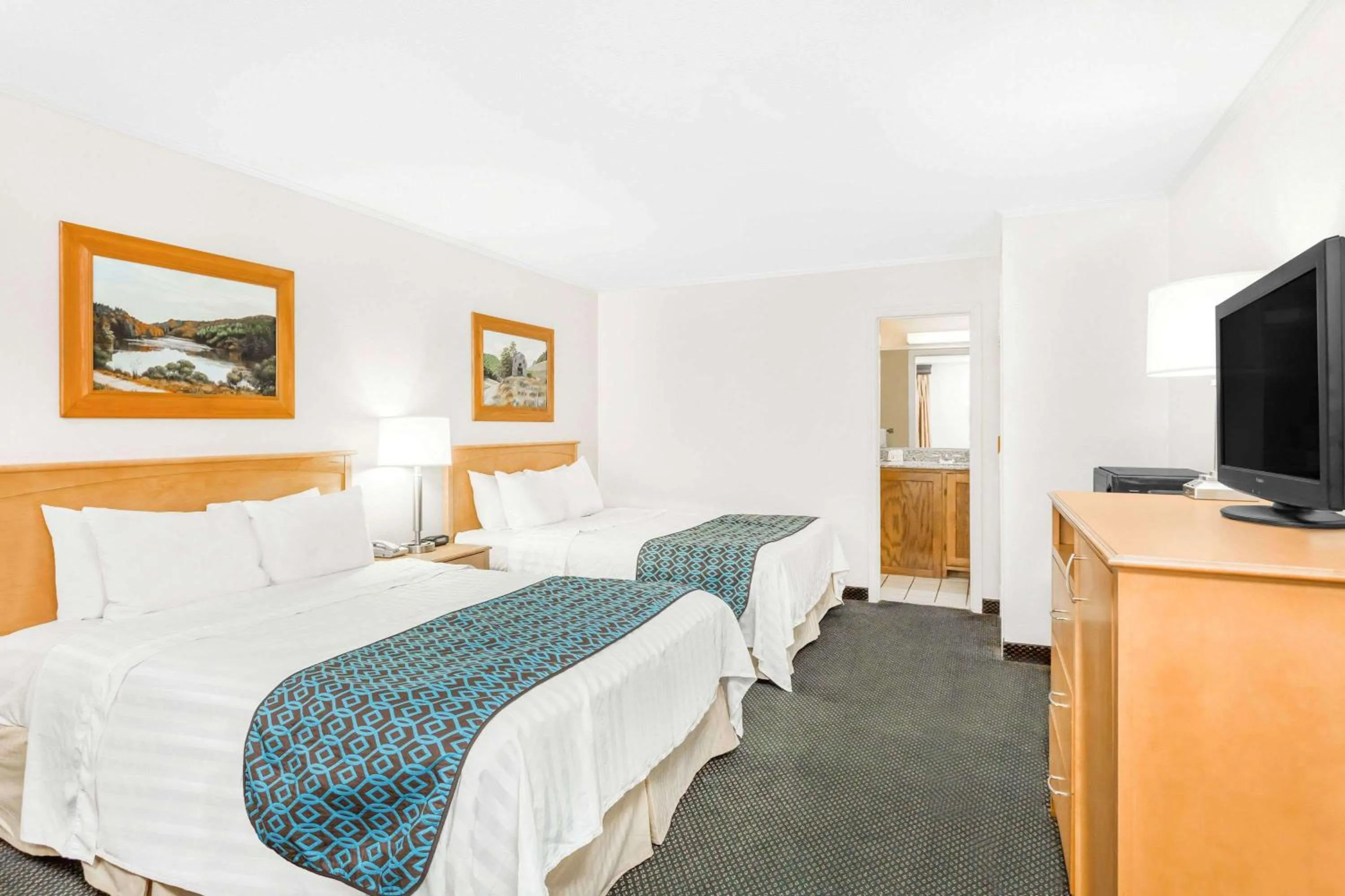 Photo of the whole room in Days Inn by Wyndham Jefferson