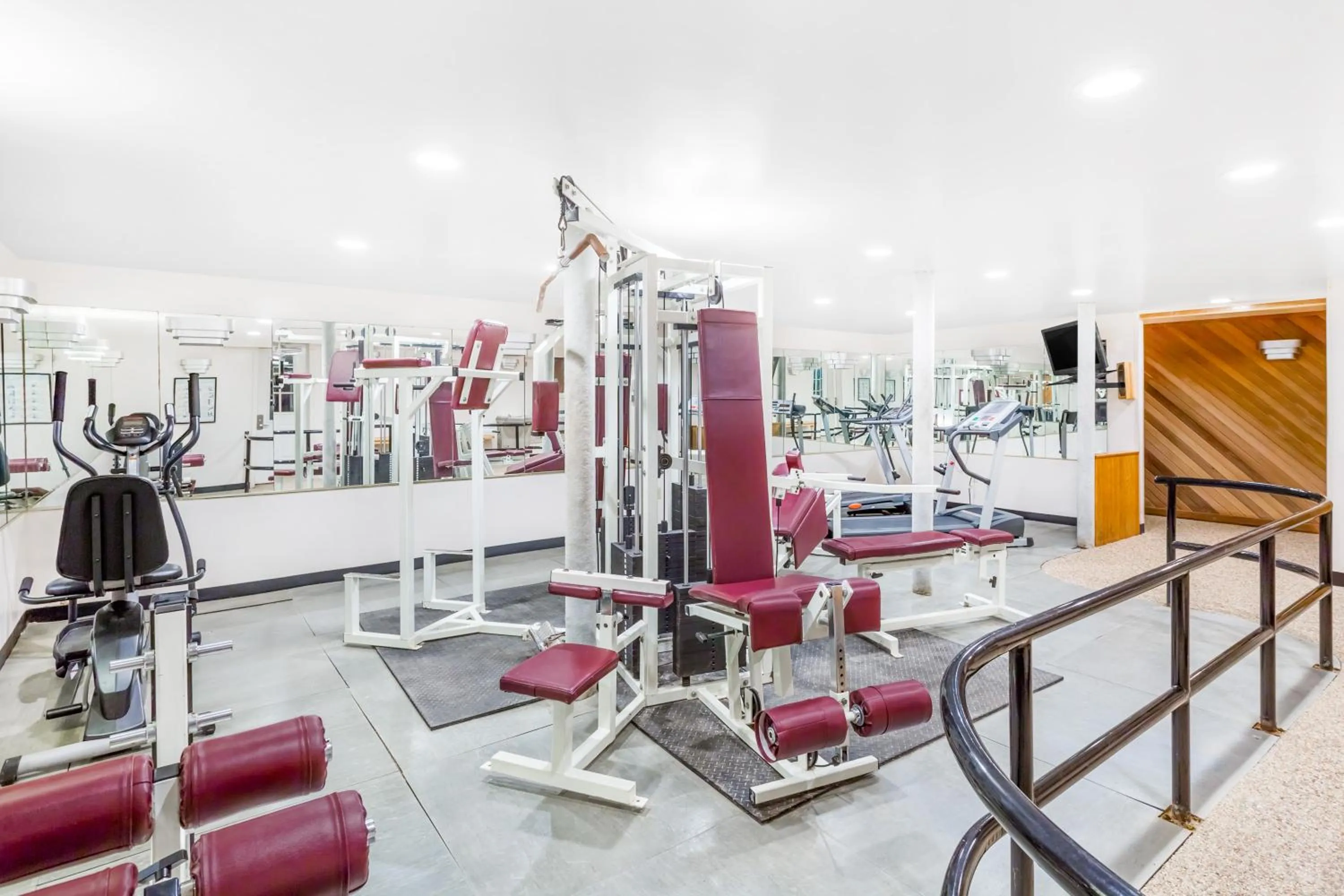 Fitness centre/facilities, Fitness Center/Facilities in Days Inn by Wyndham Jefferson
