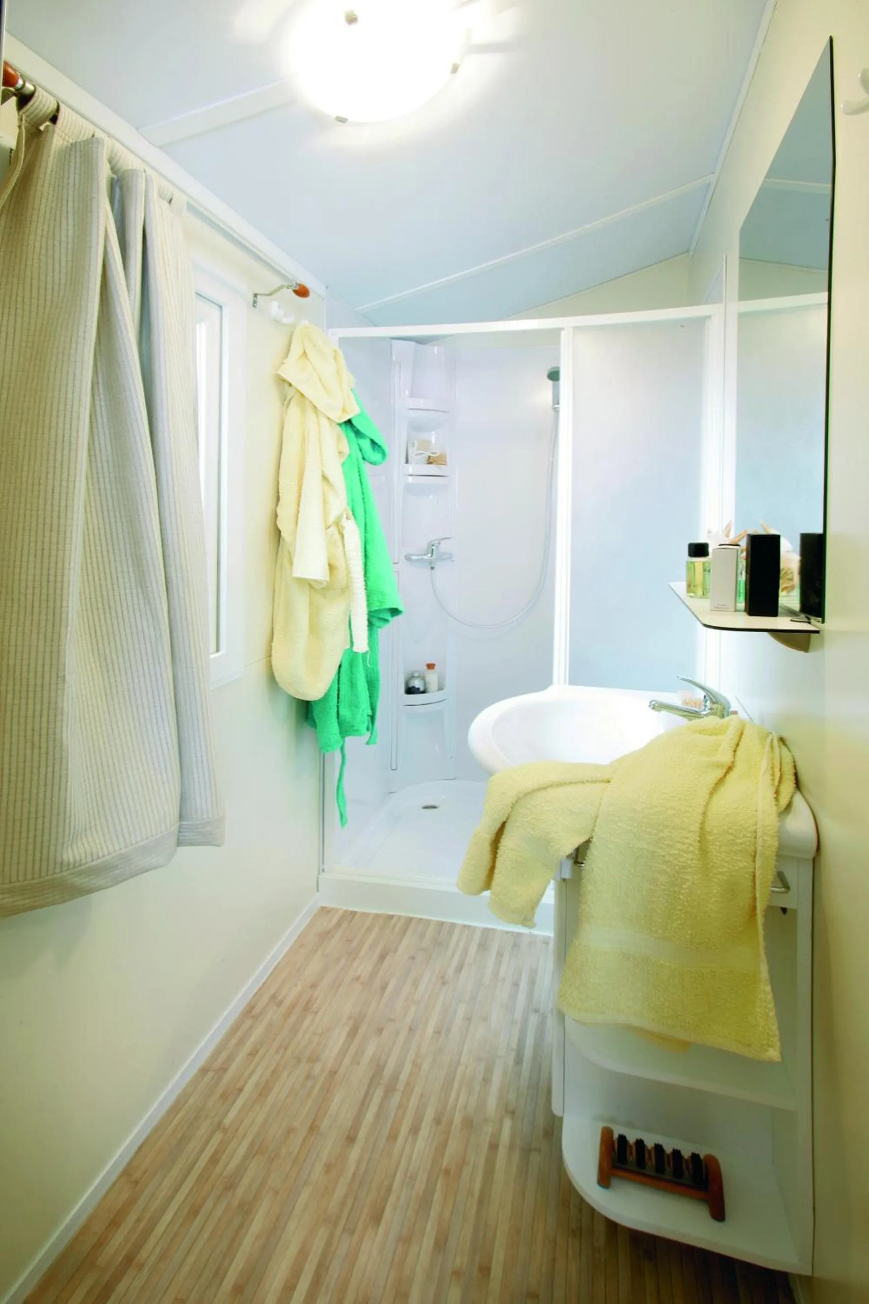 Bathroom, Bed in New Camping Le Tamerici
