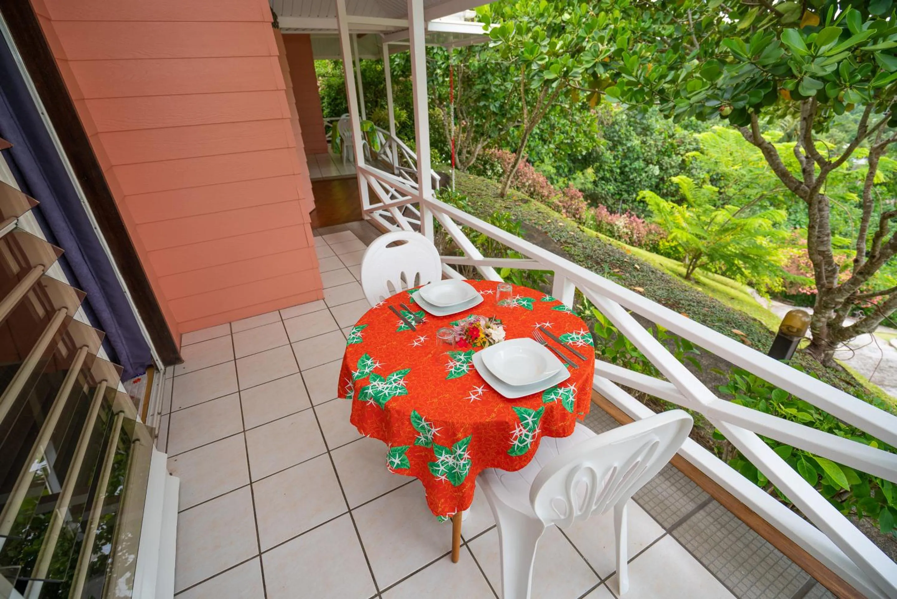 Patio in BORA BORA HOLIDAY'S LODGE