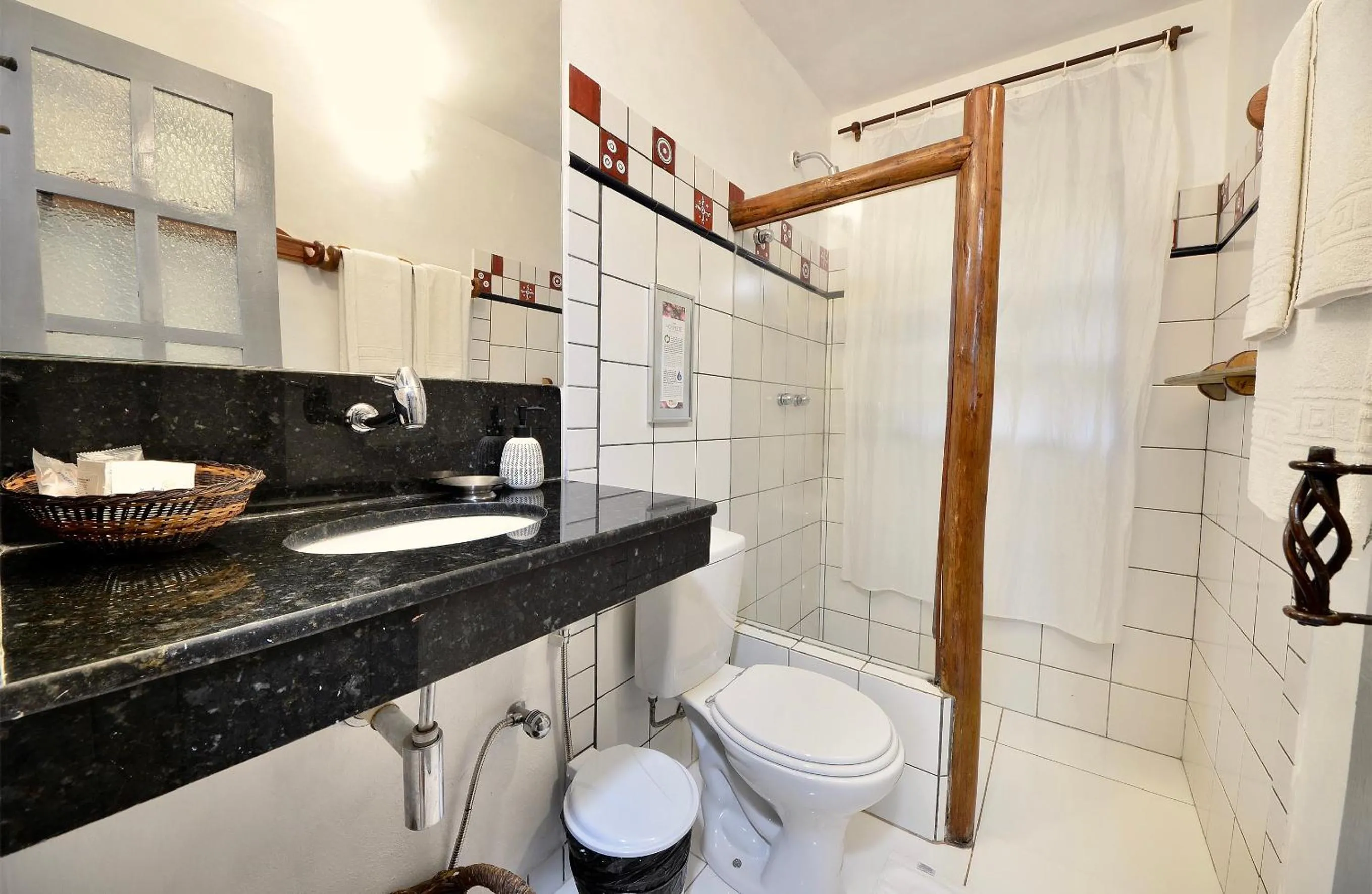 Bathroom in Pousada Vila Serrano