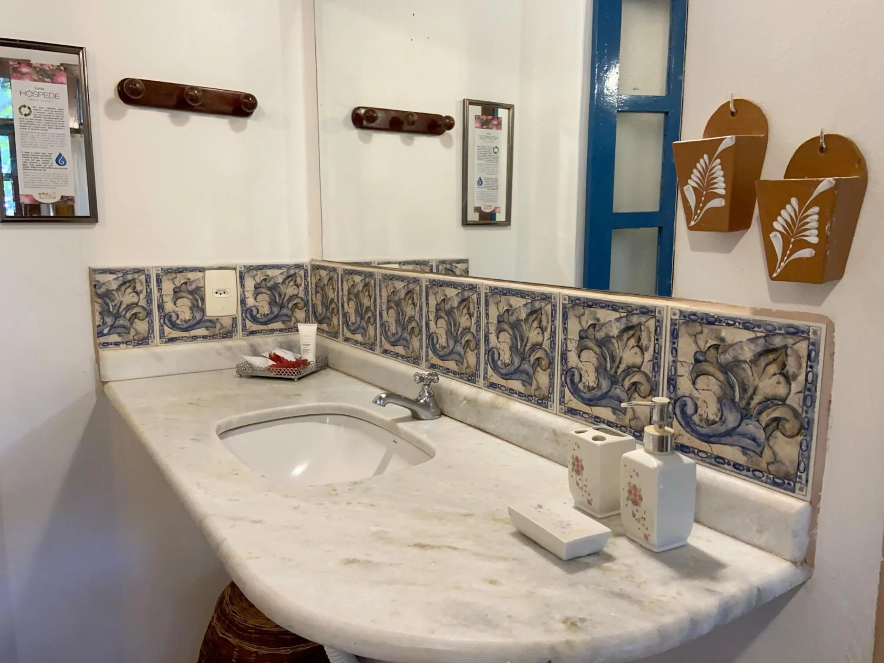 Bathroom in Pousada Vila Serrano