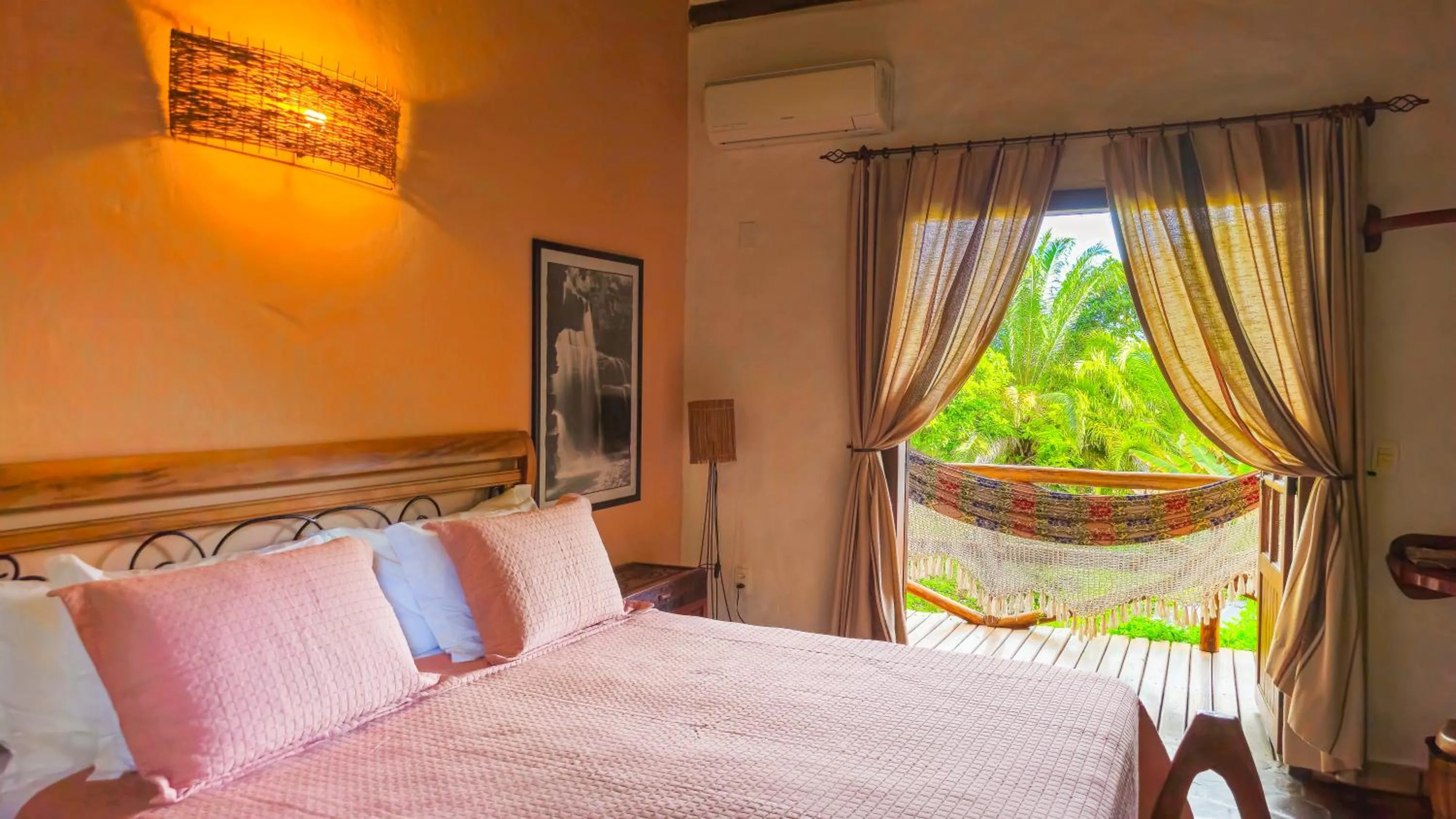 Bed in Pousada Vila Serrano