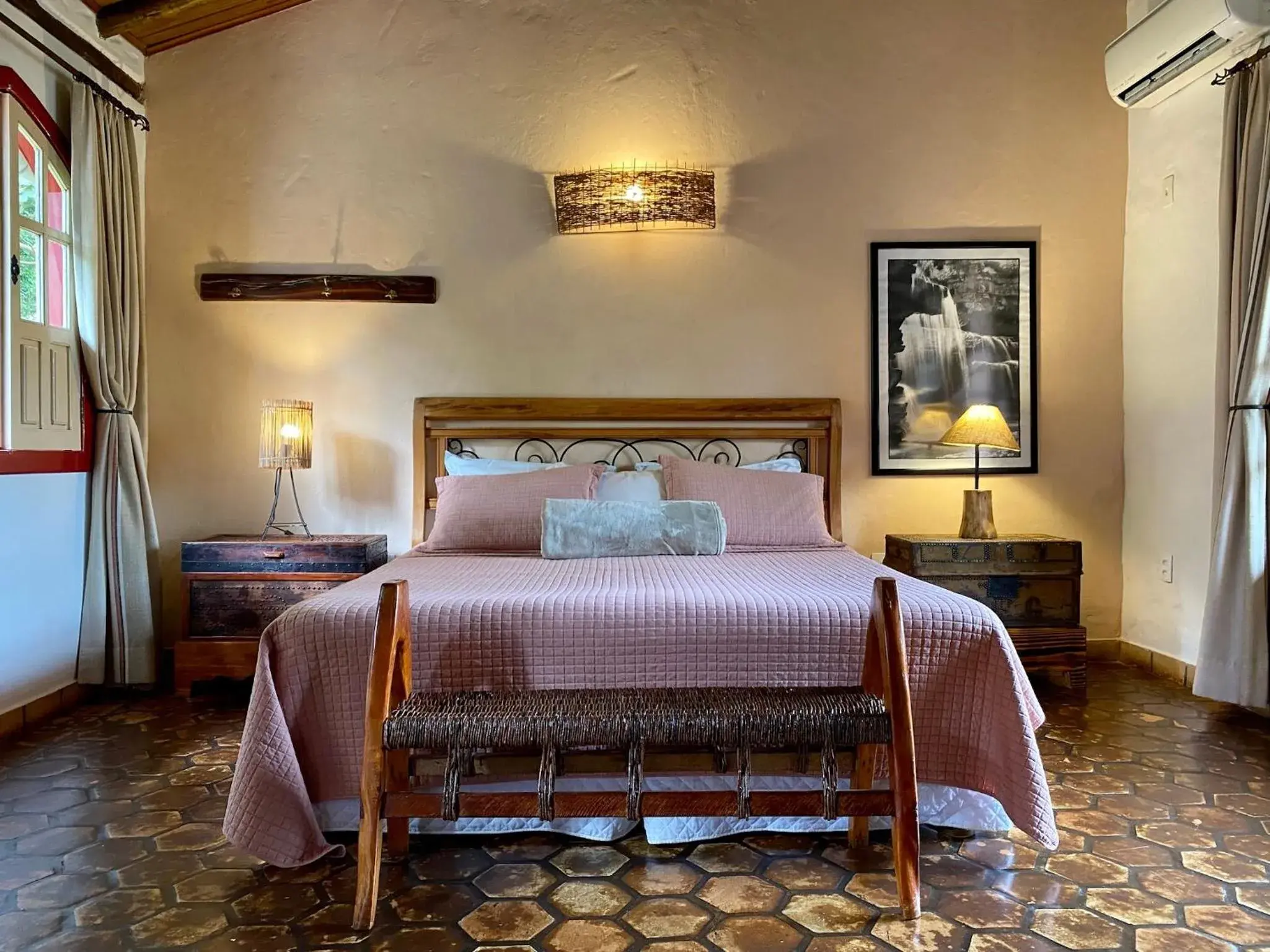 King Suite with Pool View in Pousada Vila Serrano King Suite with Pool View in Pousada Vila Serrano