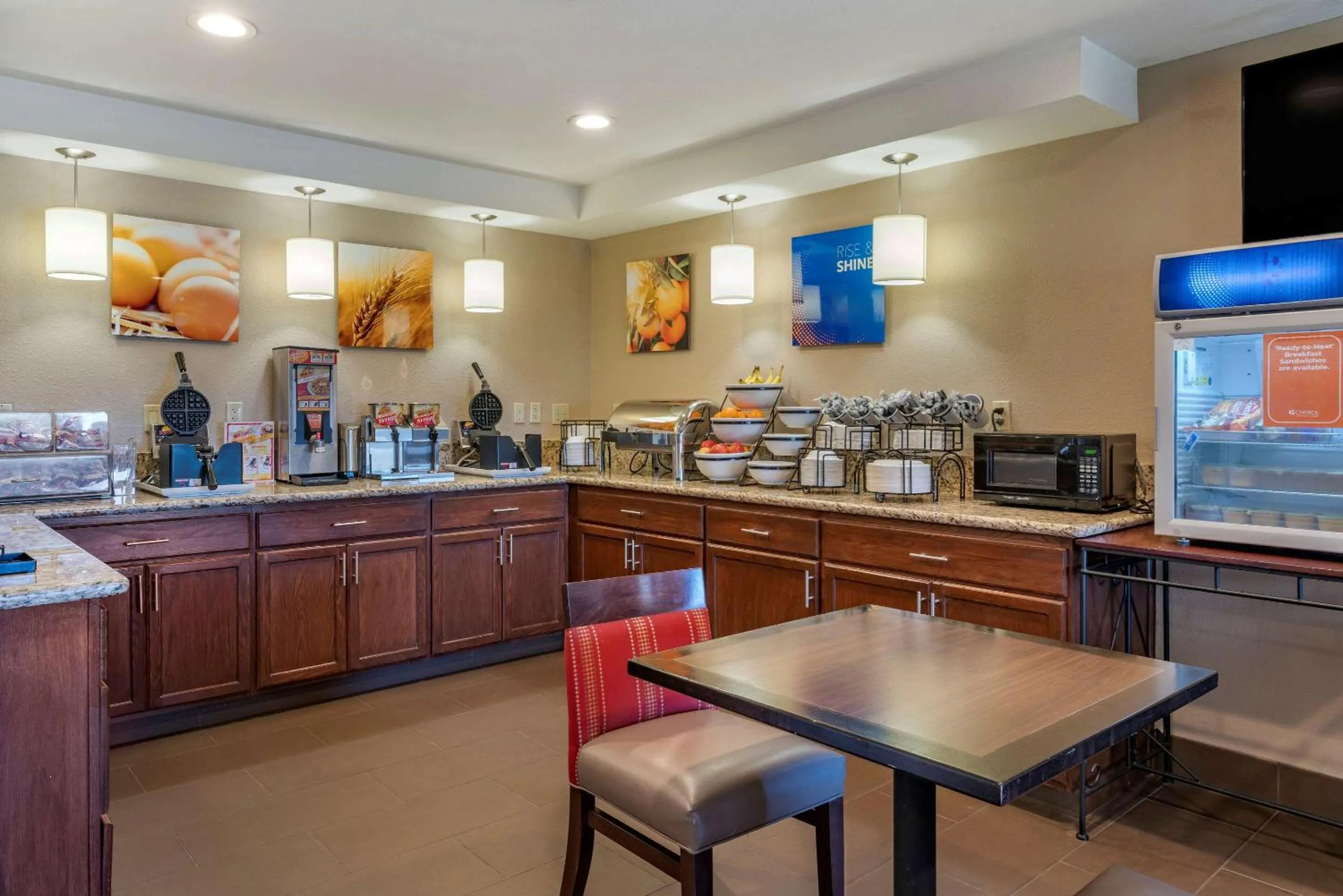 Restaurant/places to eat in Comfort Inn Roseburg