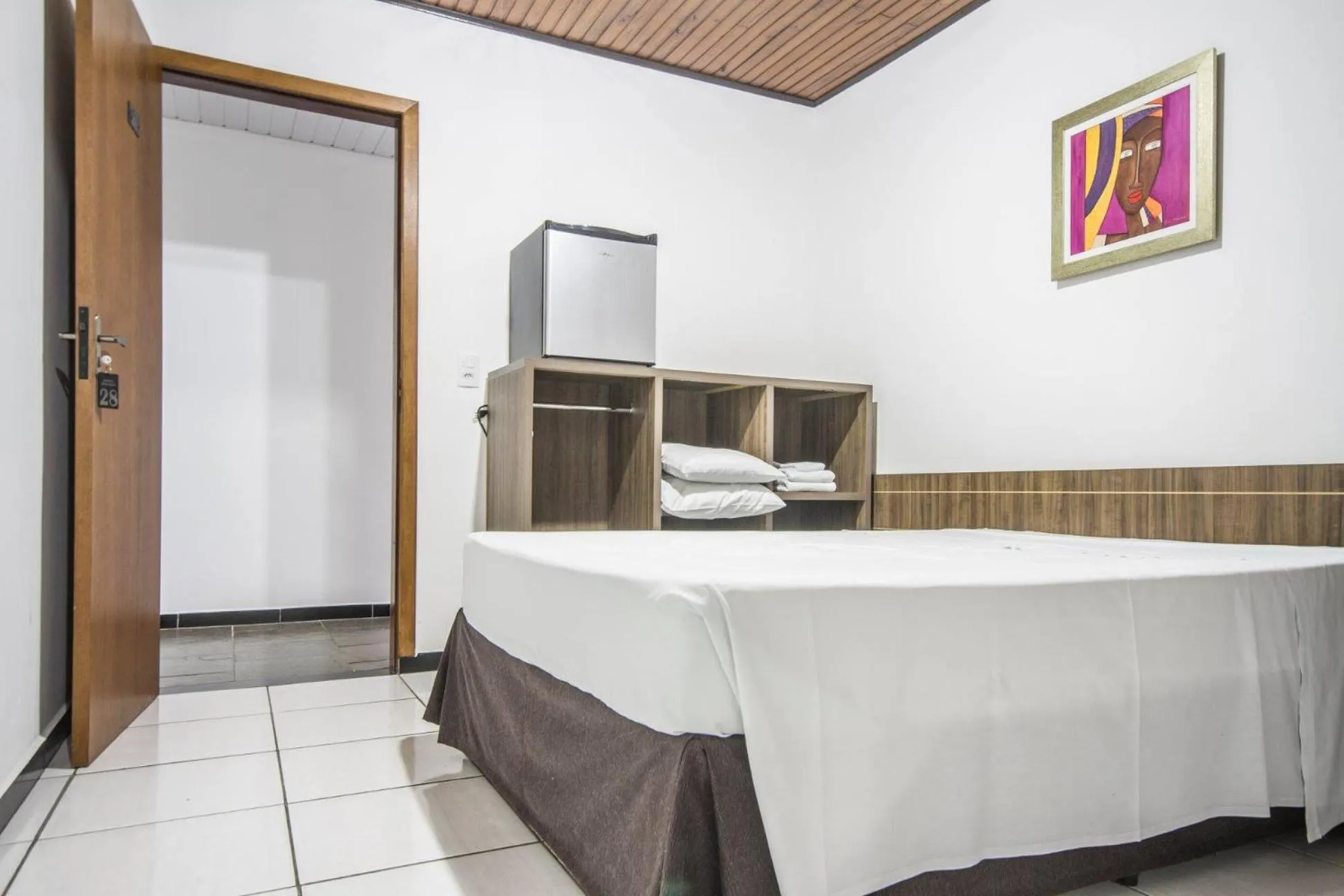 Bedroom, Bed in Hotel Holiday Foz