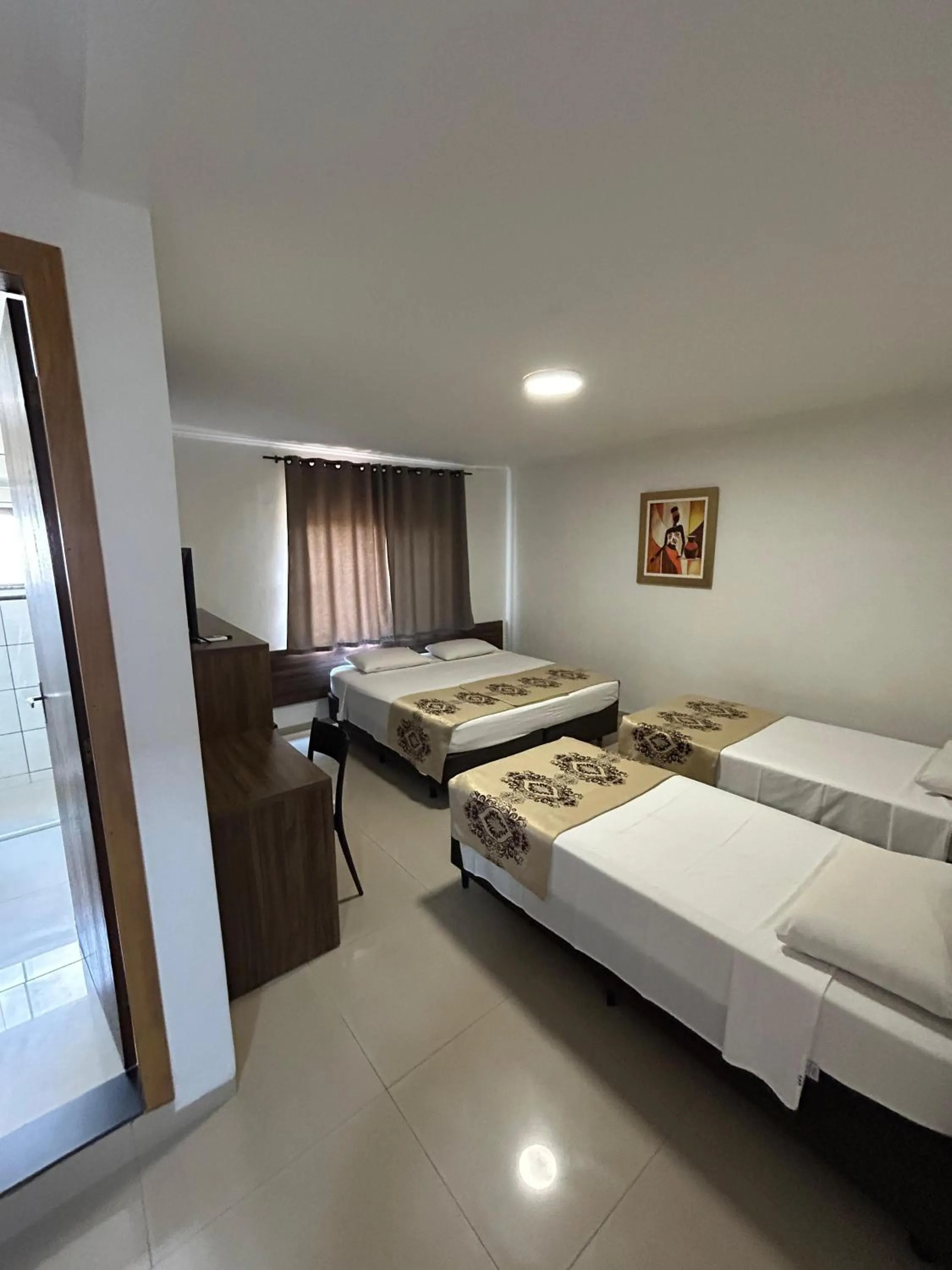 Bedroom, Bed in Hotel Holiday Foz