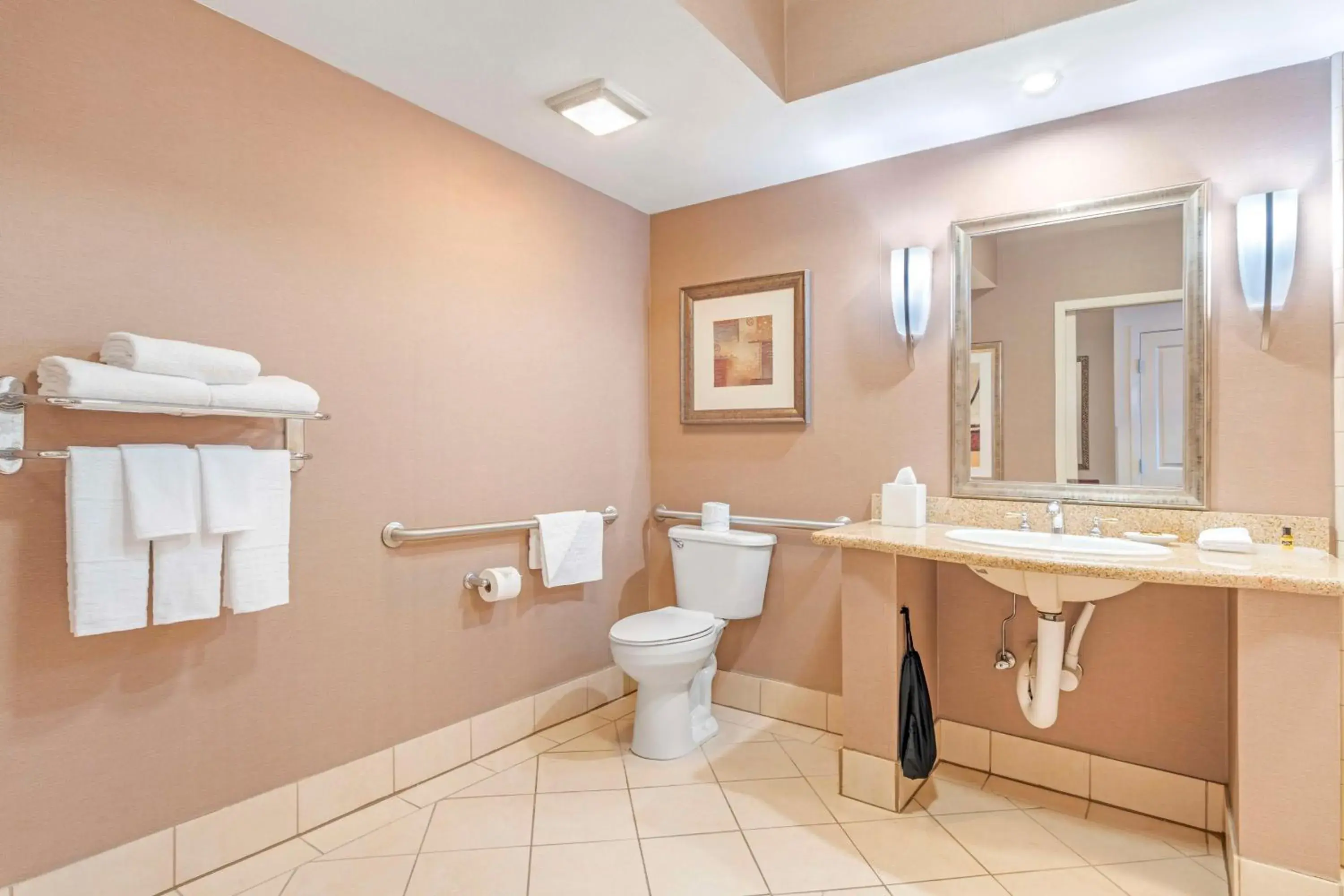 Bathroom in Best Western Plus Bayside Hotel Bathroom in Best Western Plus Bayside Hotel