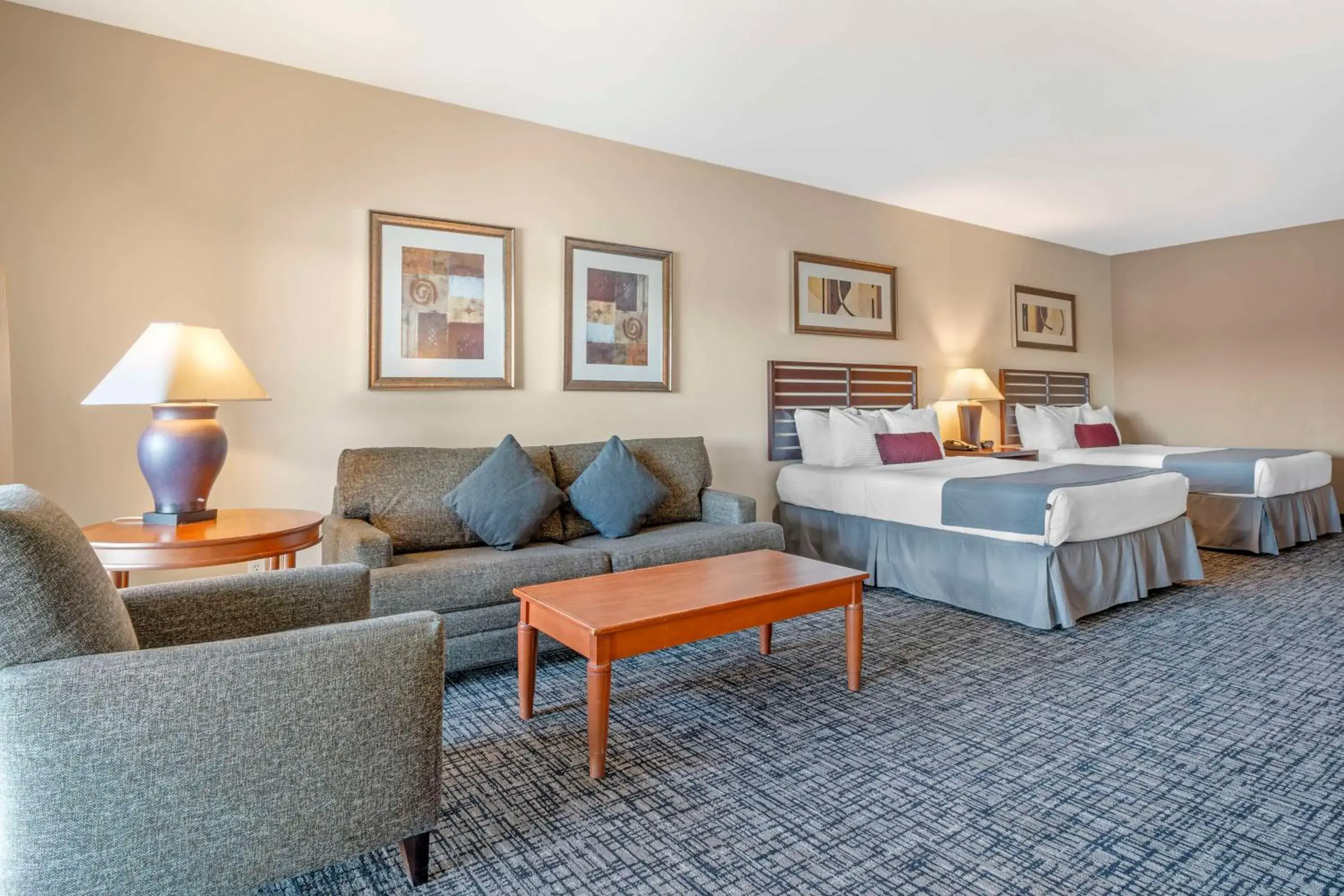 Bedroom in Best Western Plus Bayside Hotel Bedroom in Best Western Plus Bayside Hotel