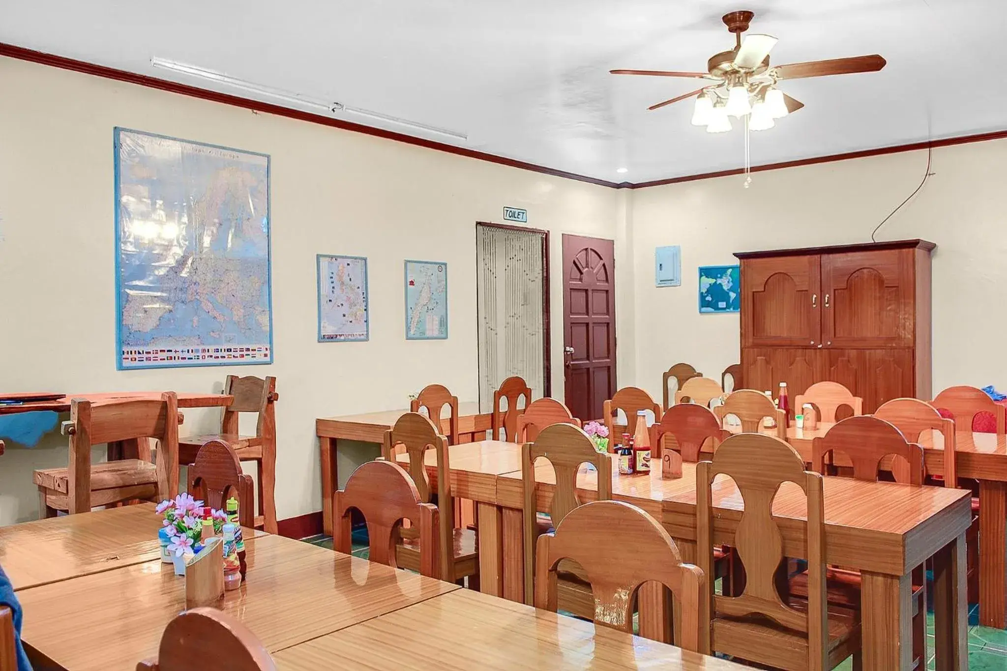 Restaurant/places to eat in Blue Corals Beach Resort Restaurant/places to eat in Blue Corals Beach Resort