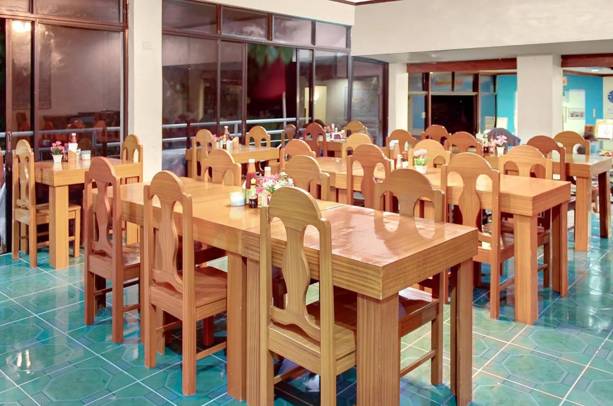 Restaurant/places to eat in Blue Corals Beach Resort Restaurant/places to eat in Blue Corals Beach Resort