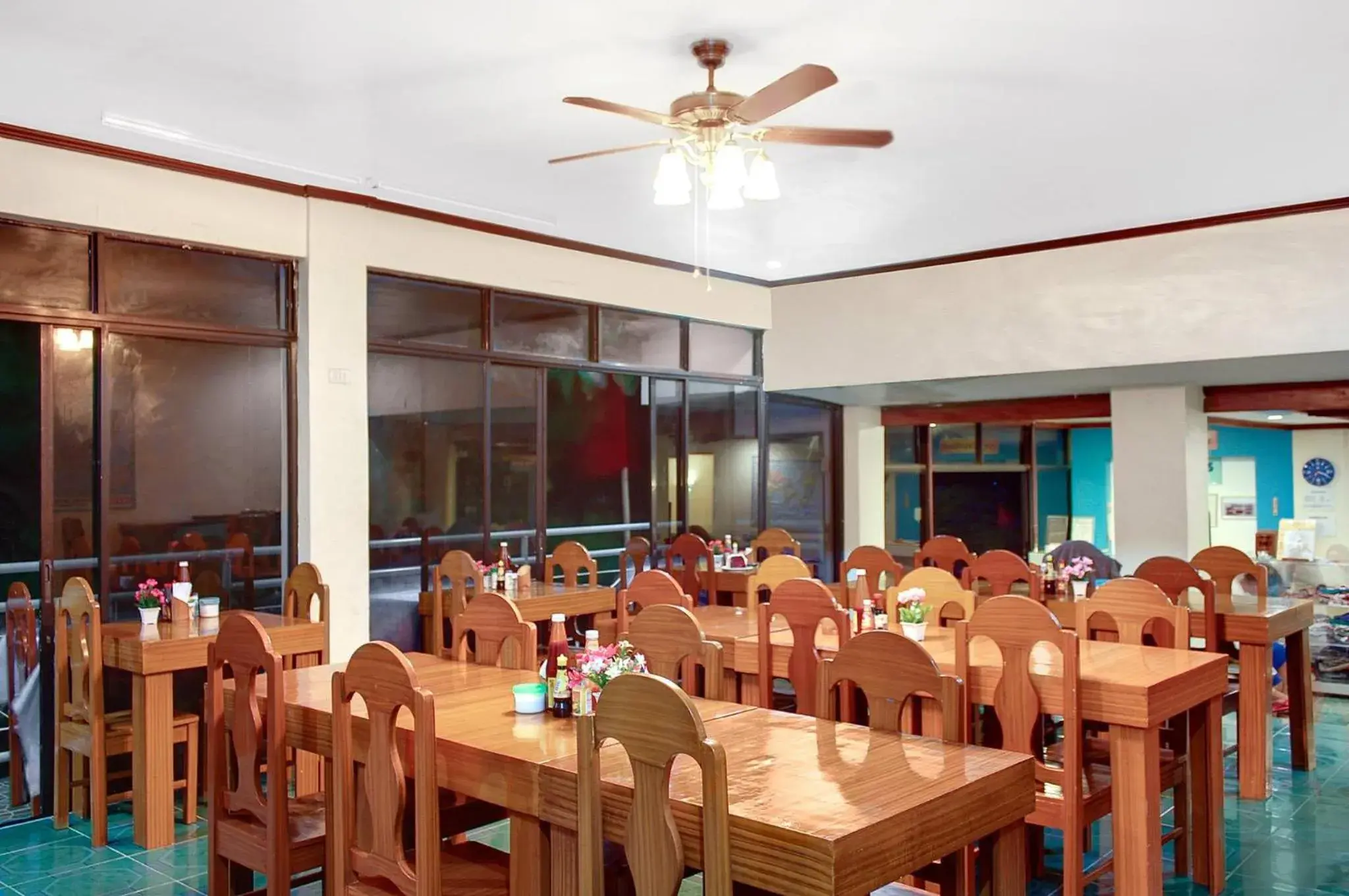 Restaurant/places to eat in Blue Corals Beach Resort Restaurant/places to eat in Blue Corals Beach Resort