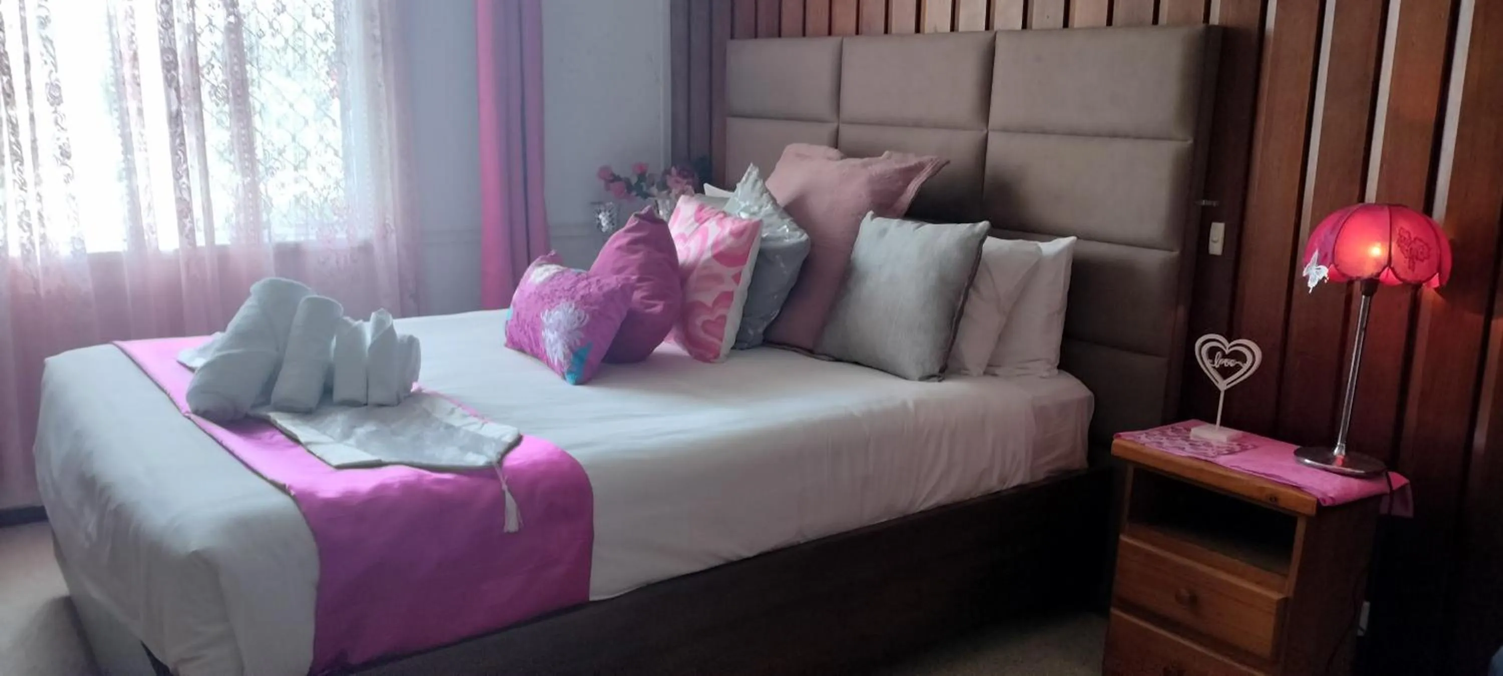 Bed in Nationwide Motel