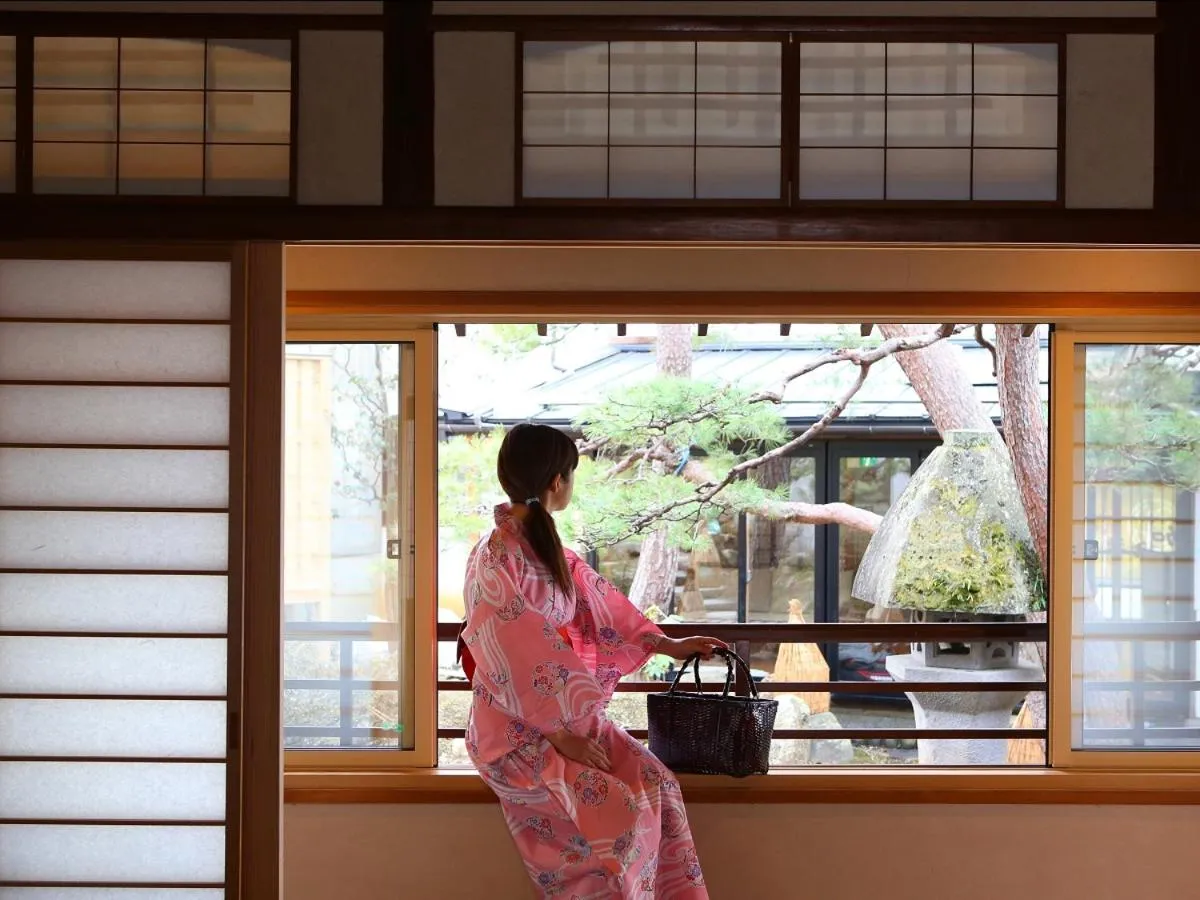 Garden view in Kamei no Yu