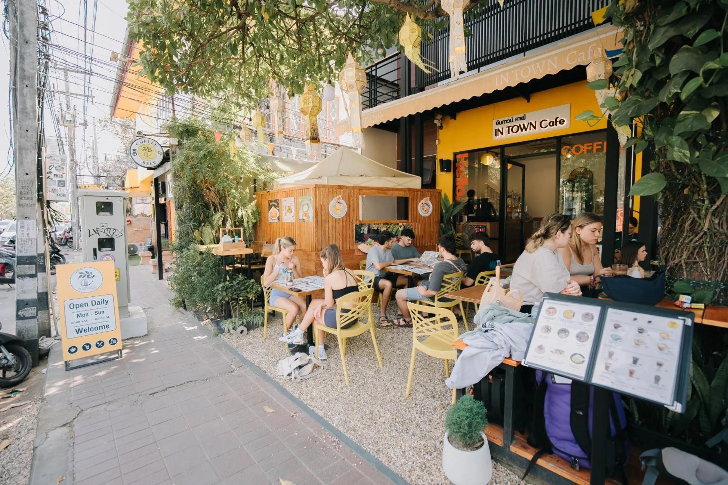 Restaurant/places to eat in Le Canal Boutique House