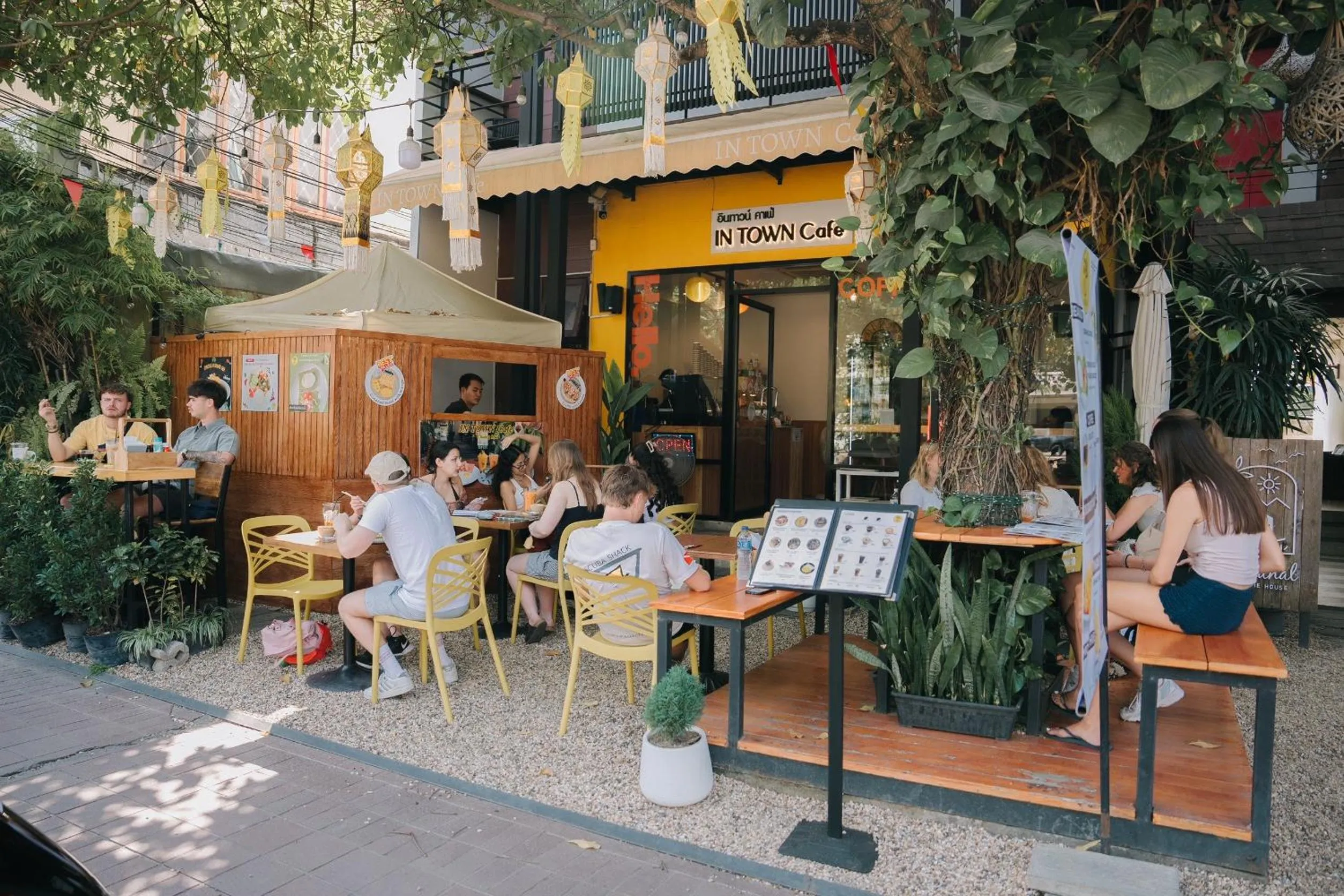 Restaurant/places to eat in Le Canal Boutique House