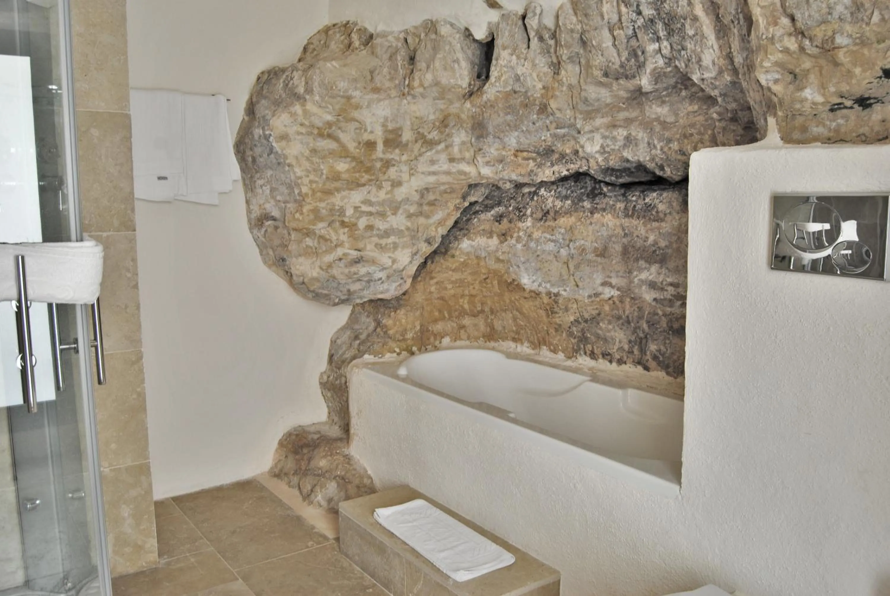 Bathroom in Borgo Hedone