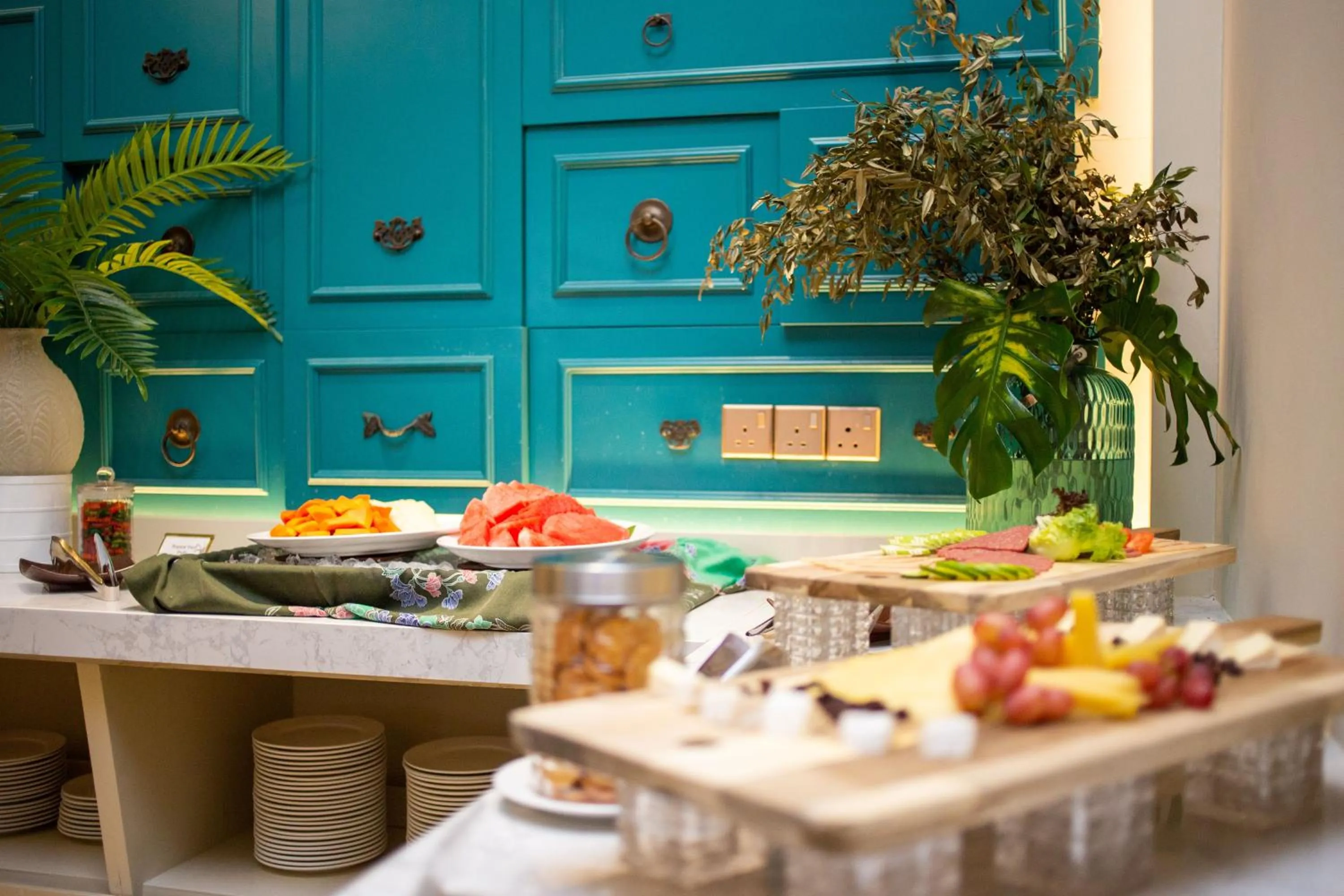 Restaurant/places to eat in Ombak Villa Langkawi