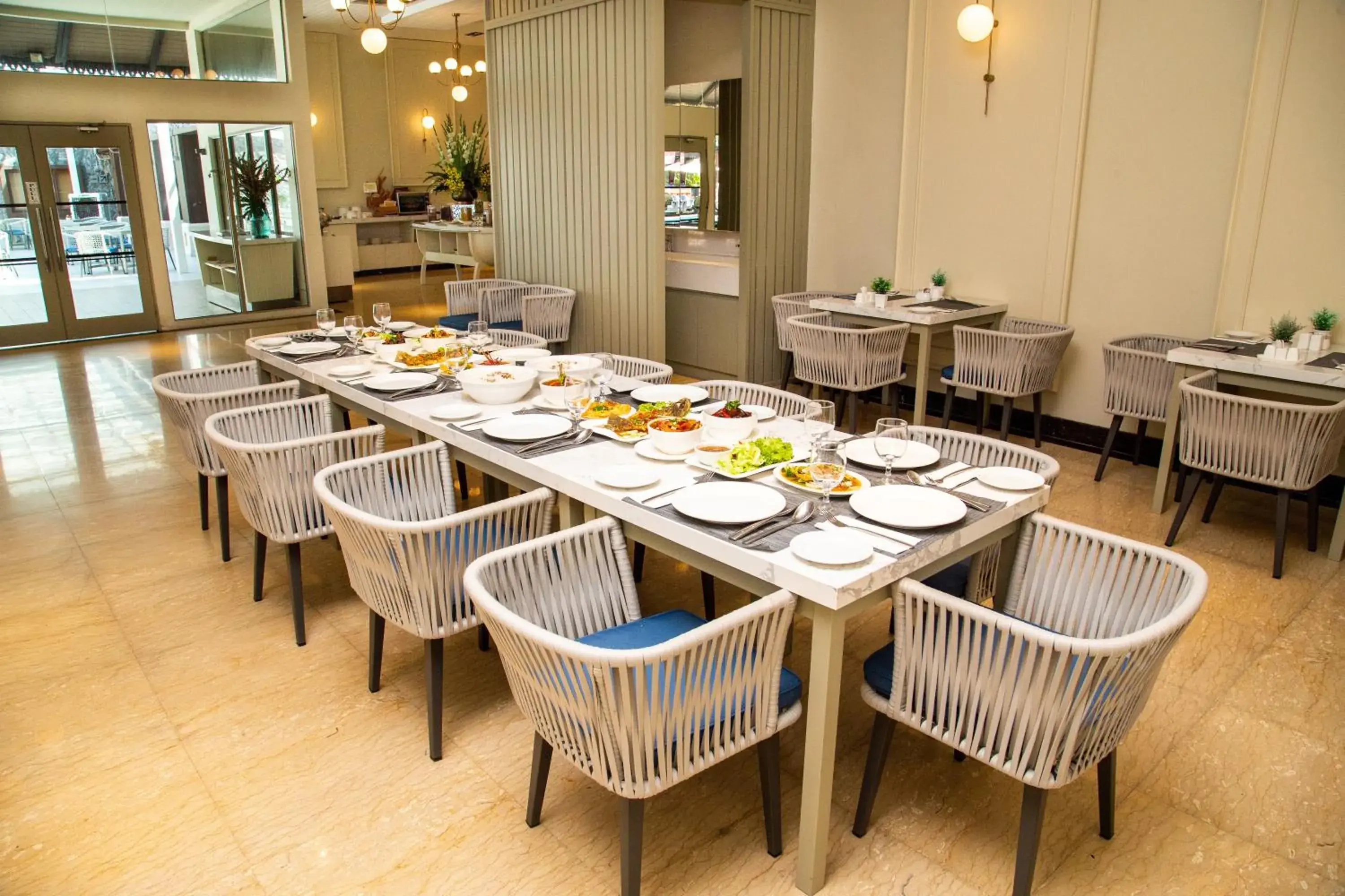 Restaurant/places to eat in Ombak Villa Langkawi Restaurant/places to eat in Ombak Villa Langkawi