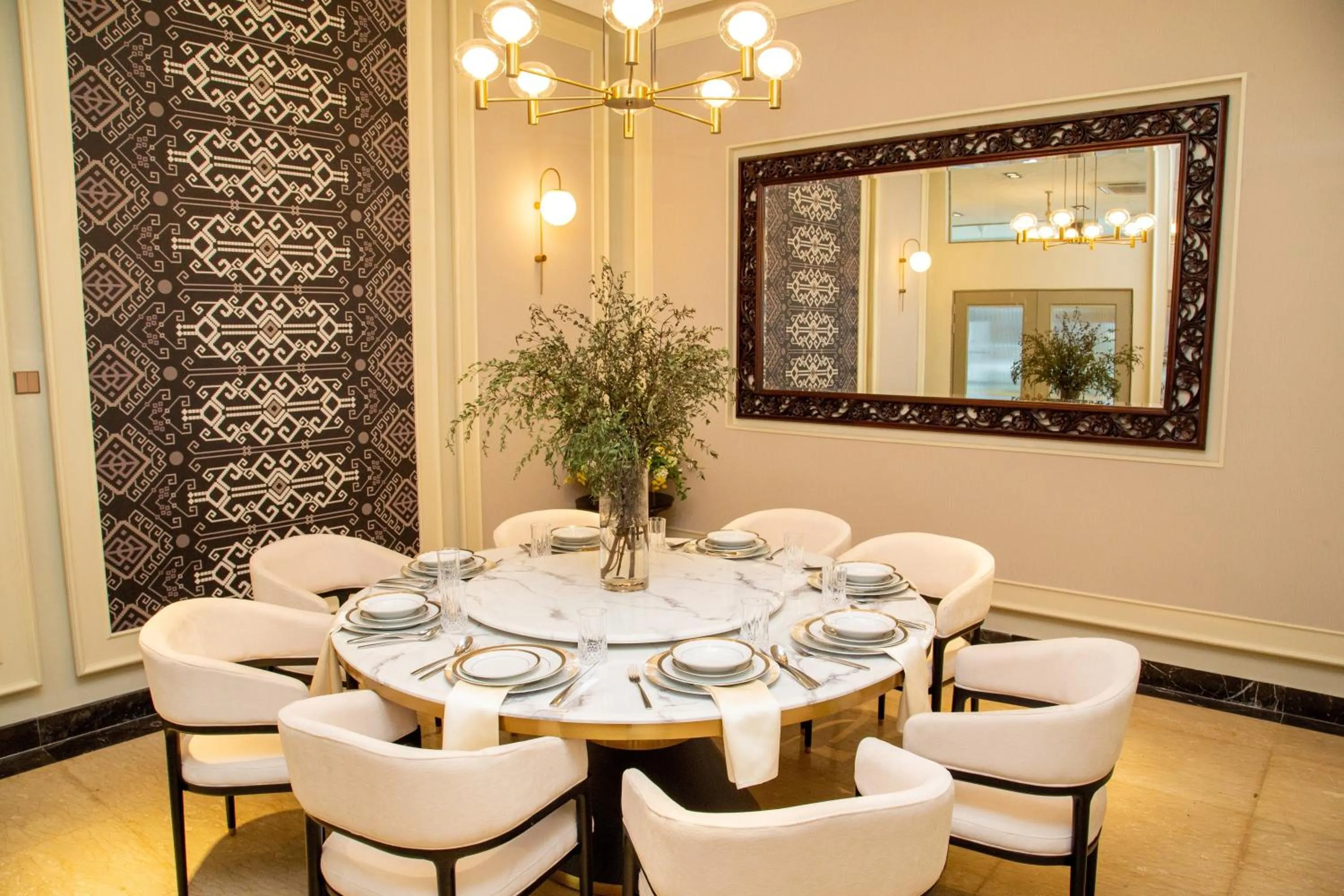 Restaurant/places to eat in Ombak Villa Langkawi