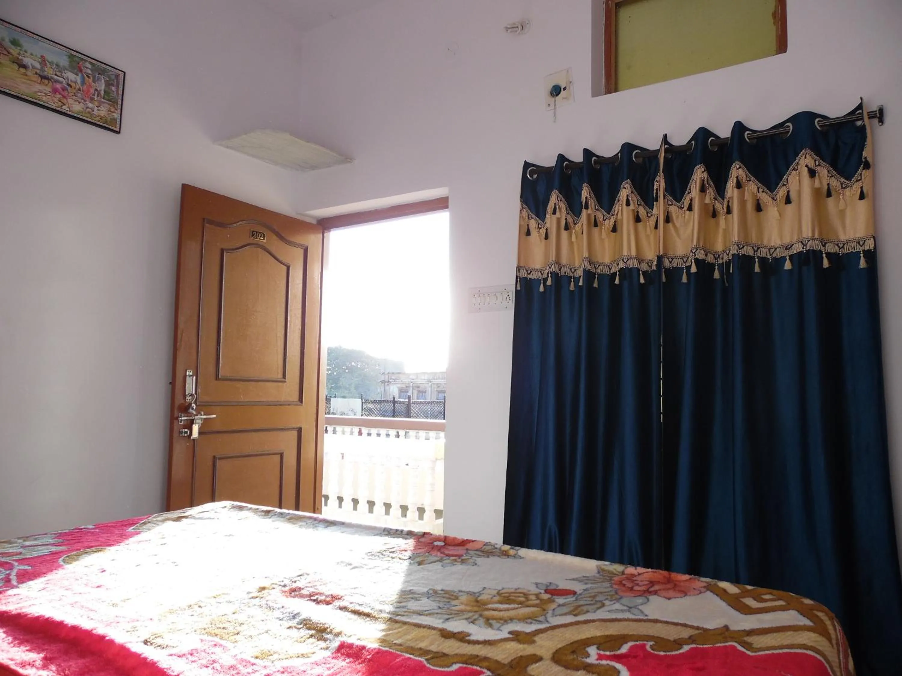 Bedroom, Bed in Keshav Palace -A Family Homestay