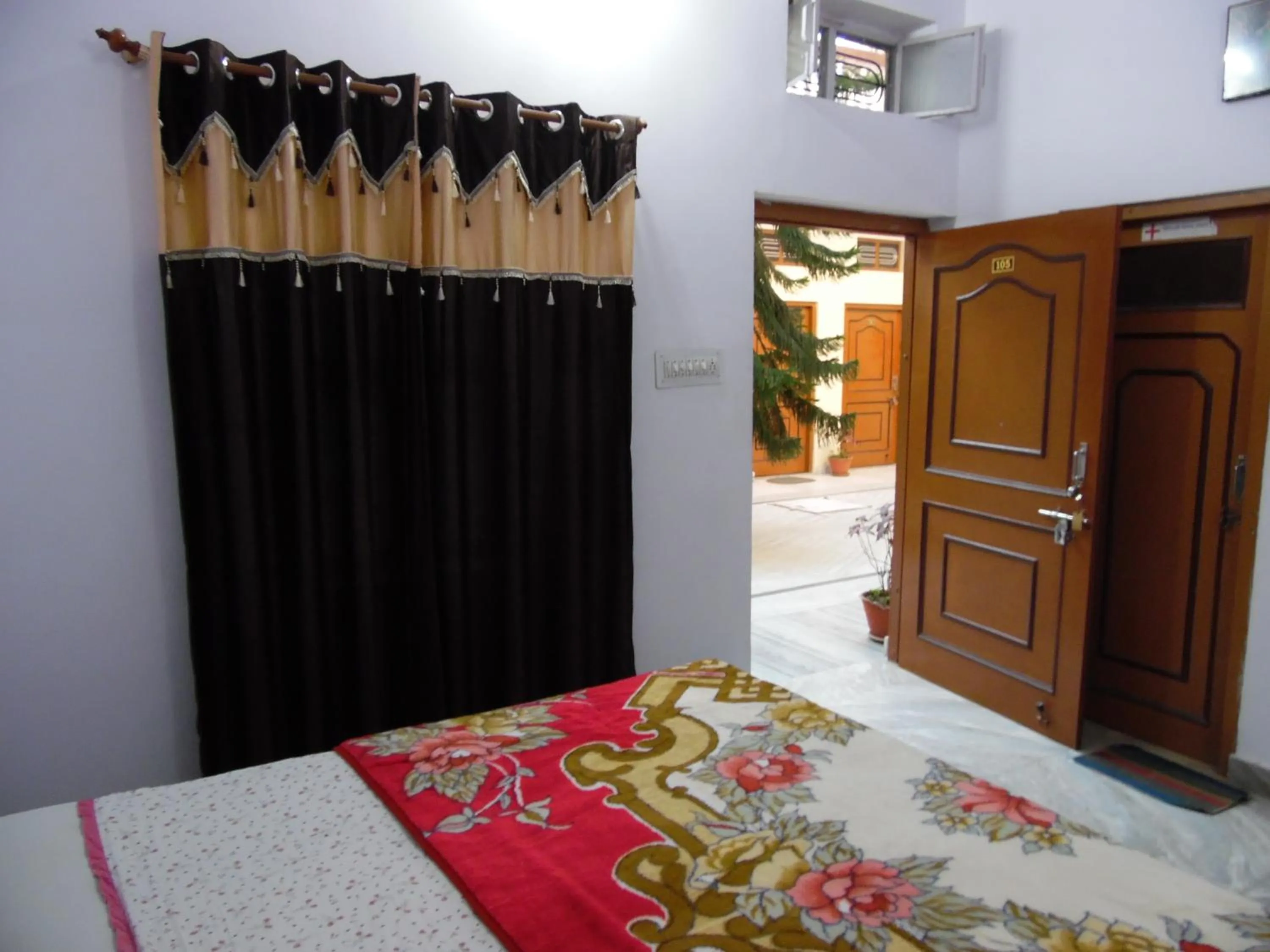 Bedroom, Bed in Keshav Palace -A Family Homestay