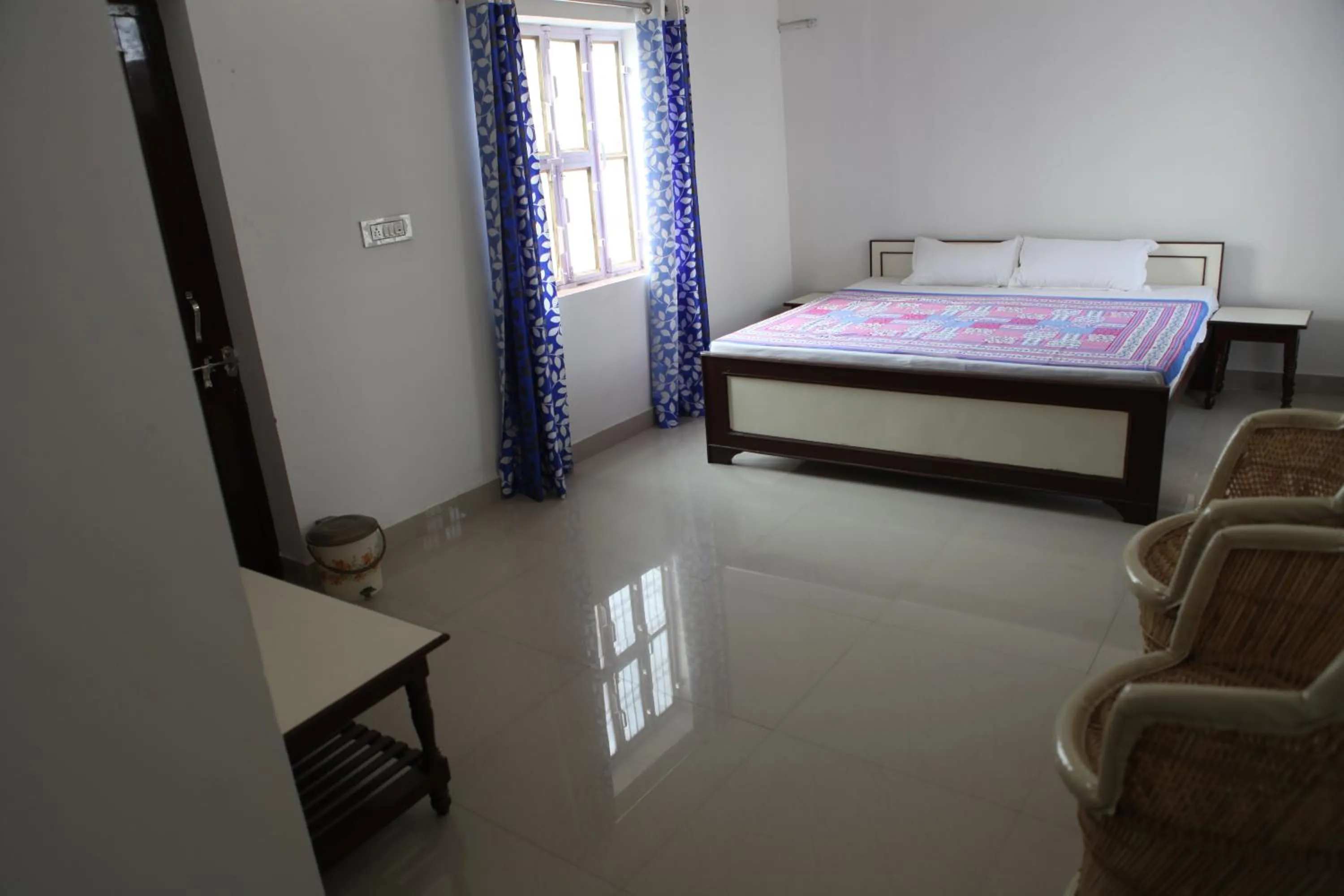 cot, Bed in Keshav Palace -A Family Homestay