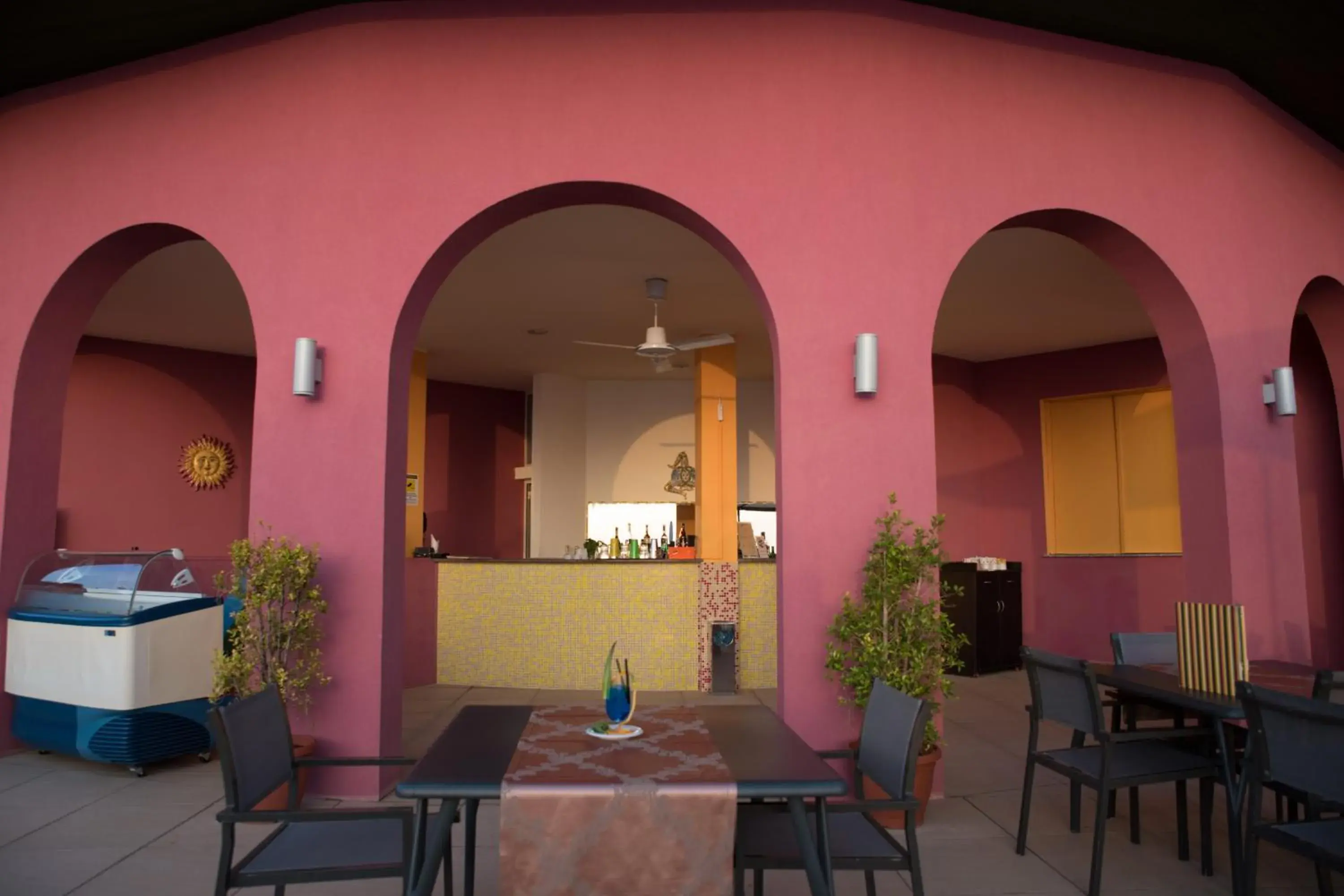 Lounge or bar in GH Avalon Sikani Lounge or bar in GH Avalon Sikani