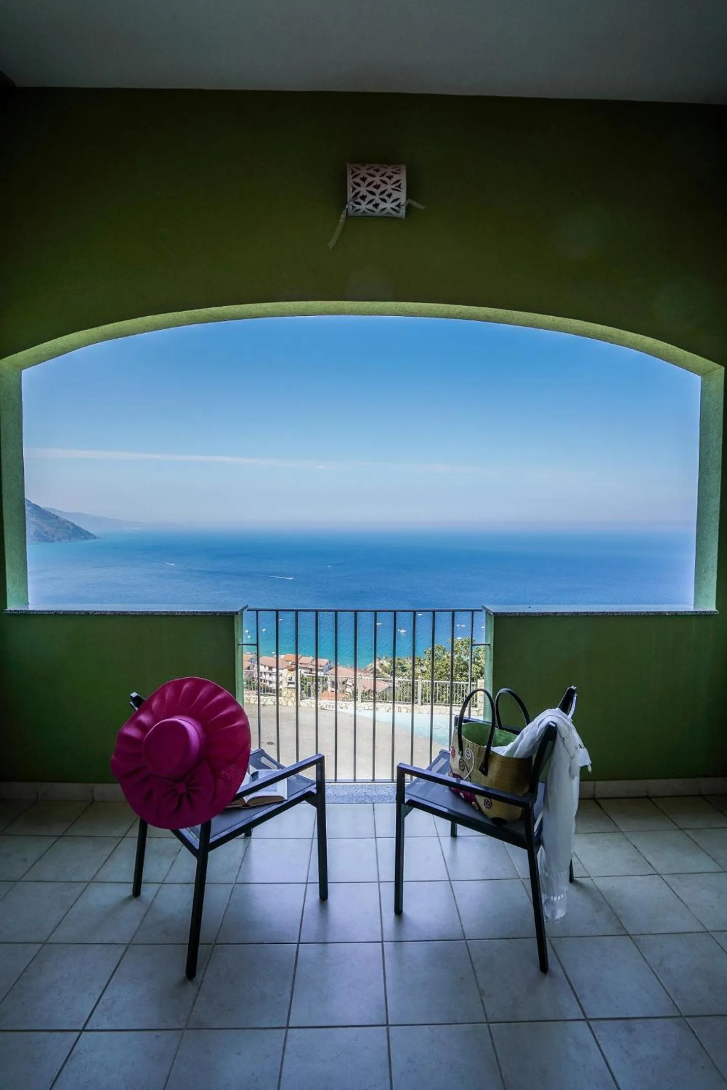 Sea view in GH Avalon Sikani