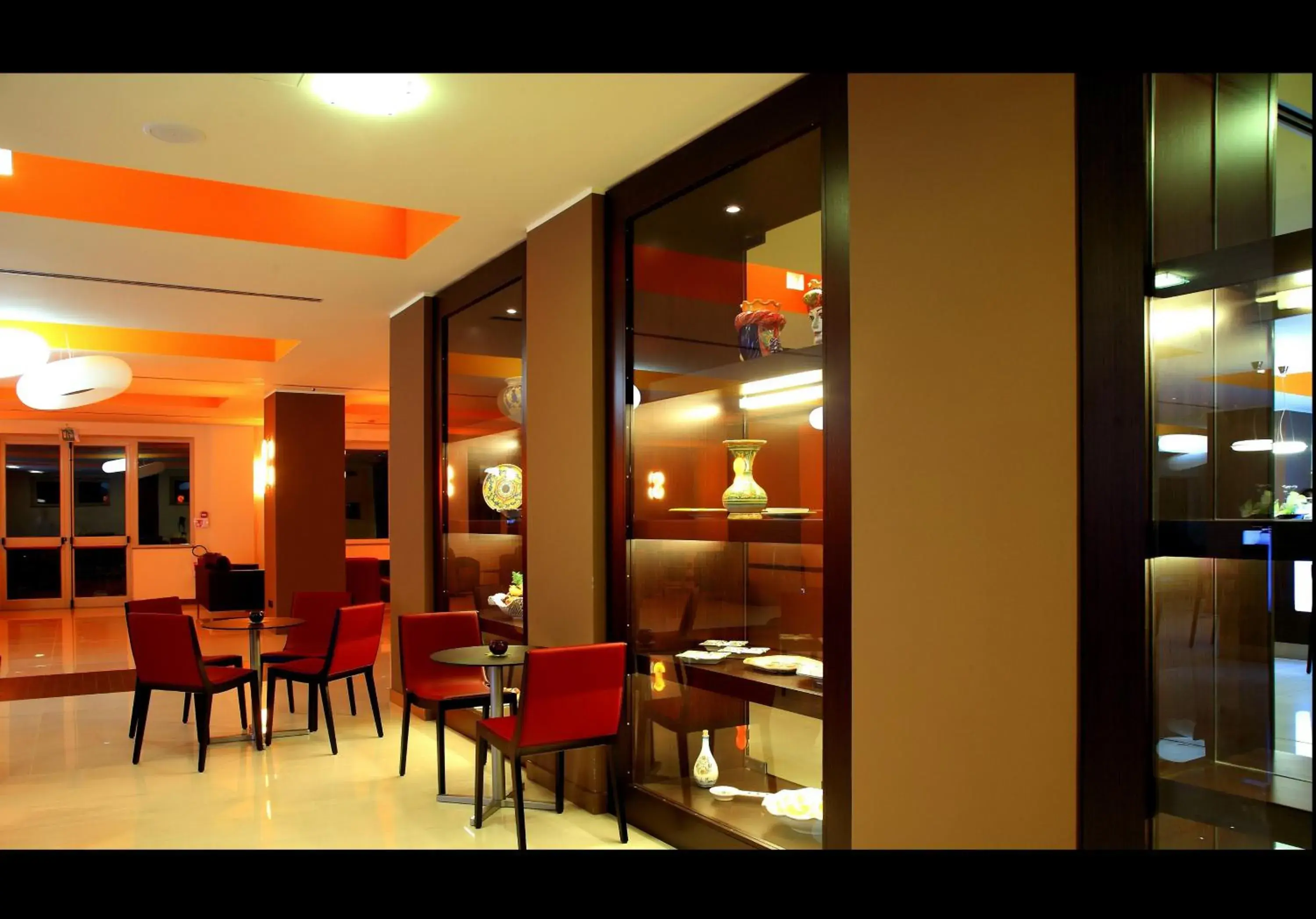 Restaurant/places to eat in GH Avalon Sikani Restaurant/places to eat in GH Avalon Sikani