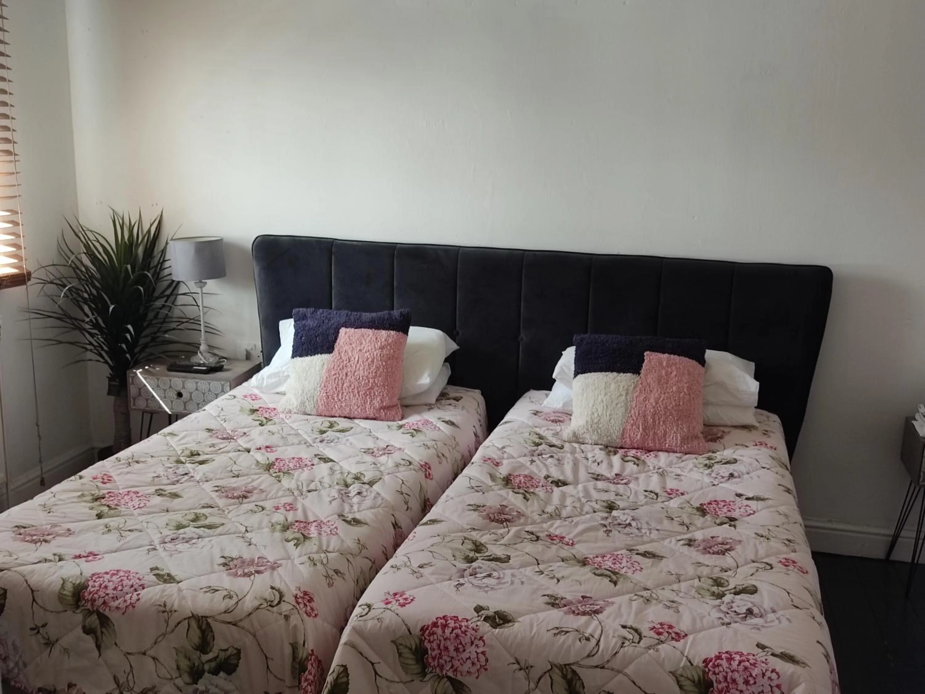 Bedroom, Bed in Bed 4 night