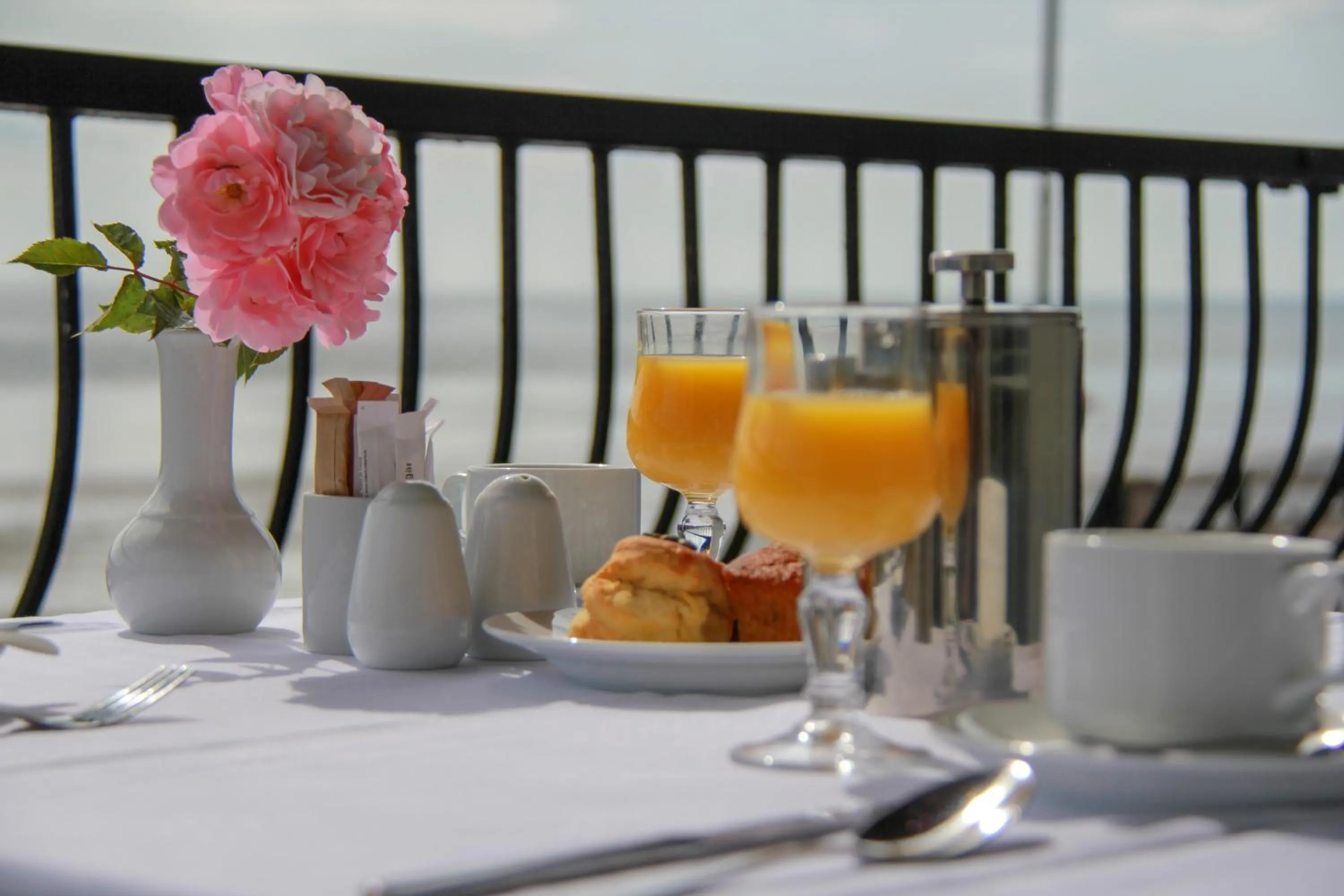 Balcony/Terrace in Walter Raleigh Hotel