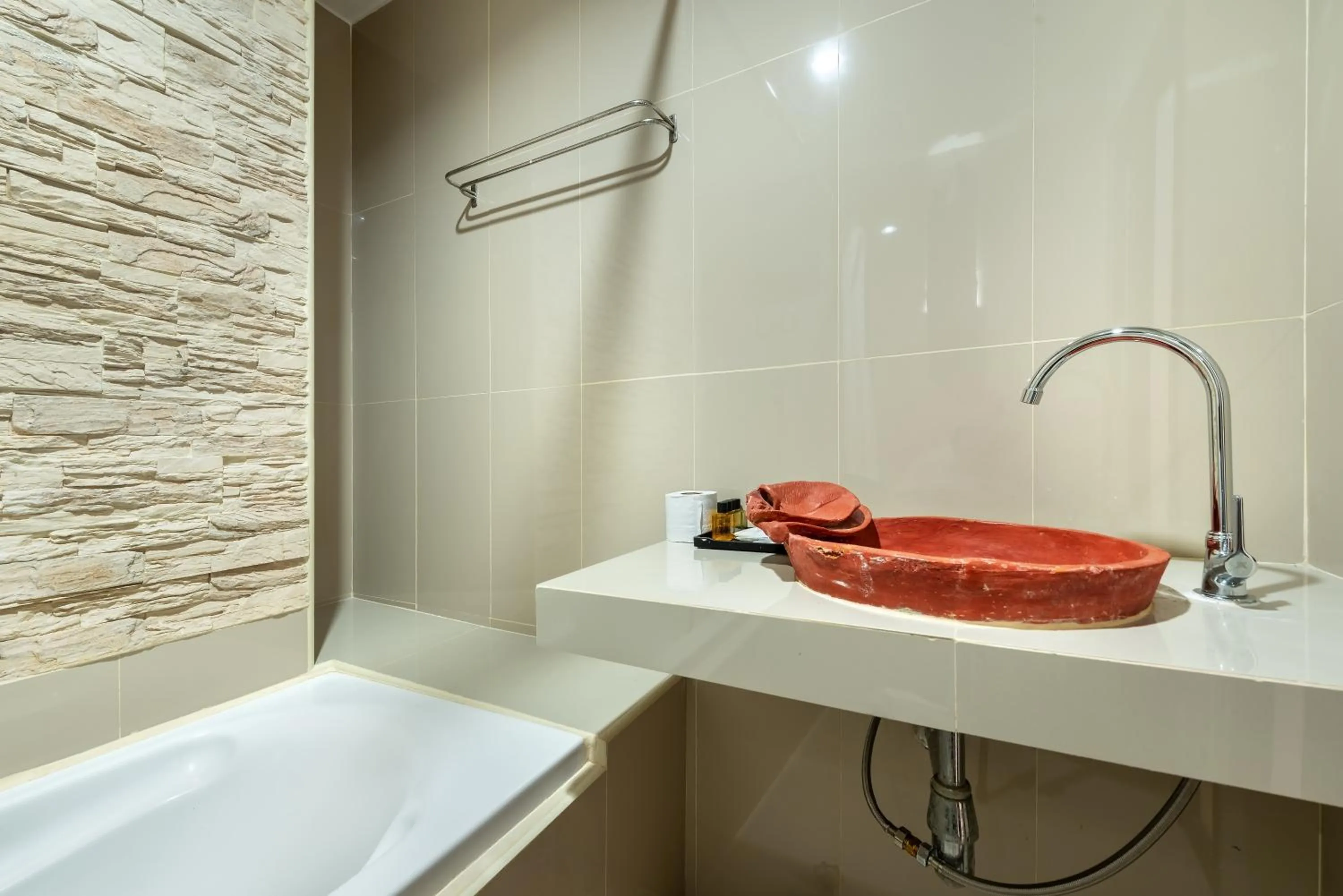 Bathroom in The Legacy Convention Hotel