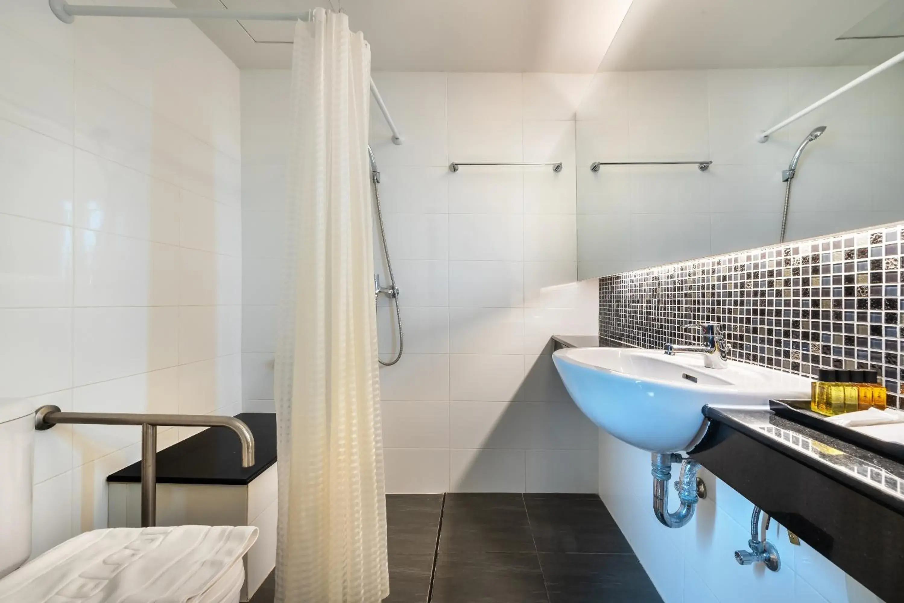 The Legacy Convention Hotel The Legacy Convention Hotel