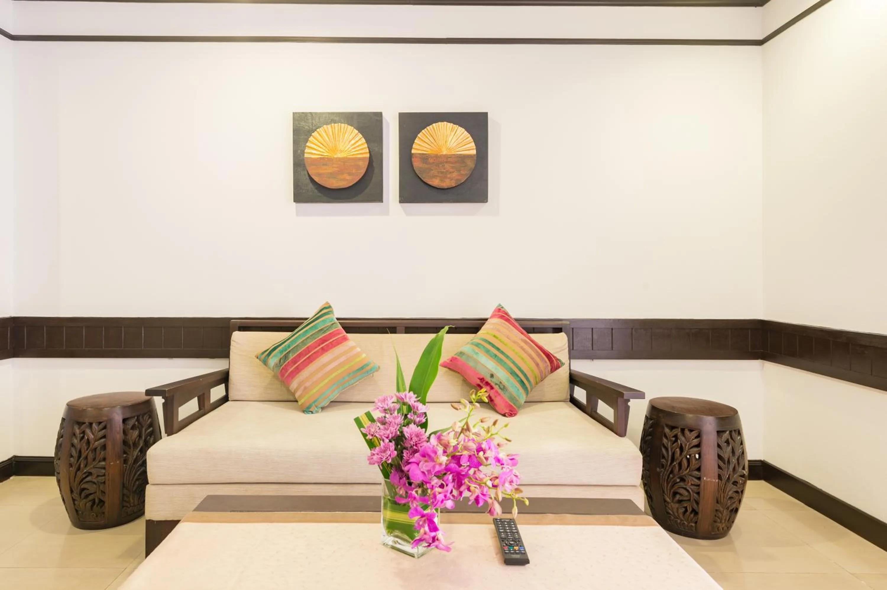 Living room in The Legacy Convention Hotel