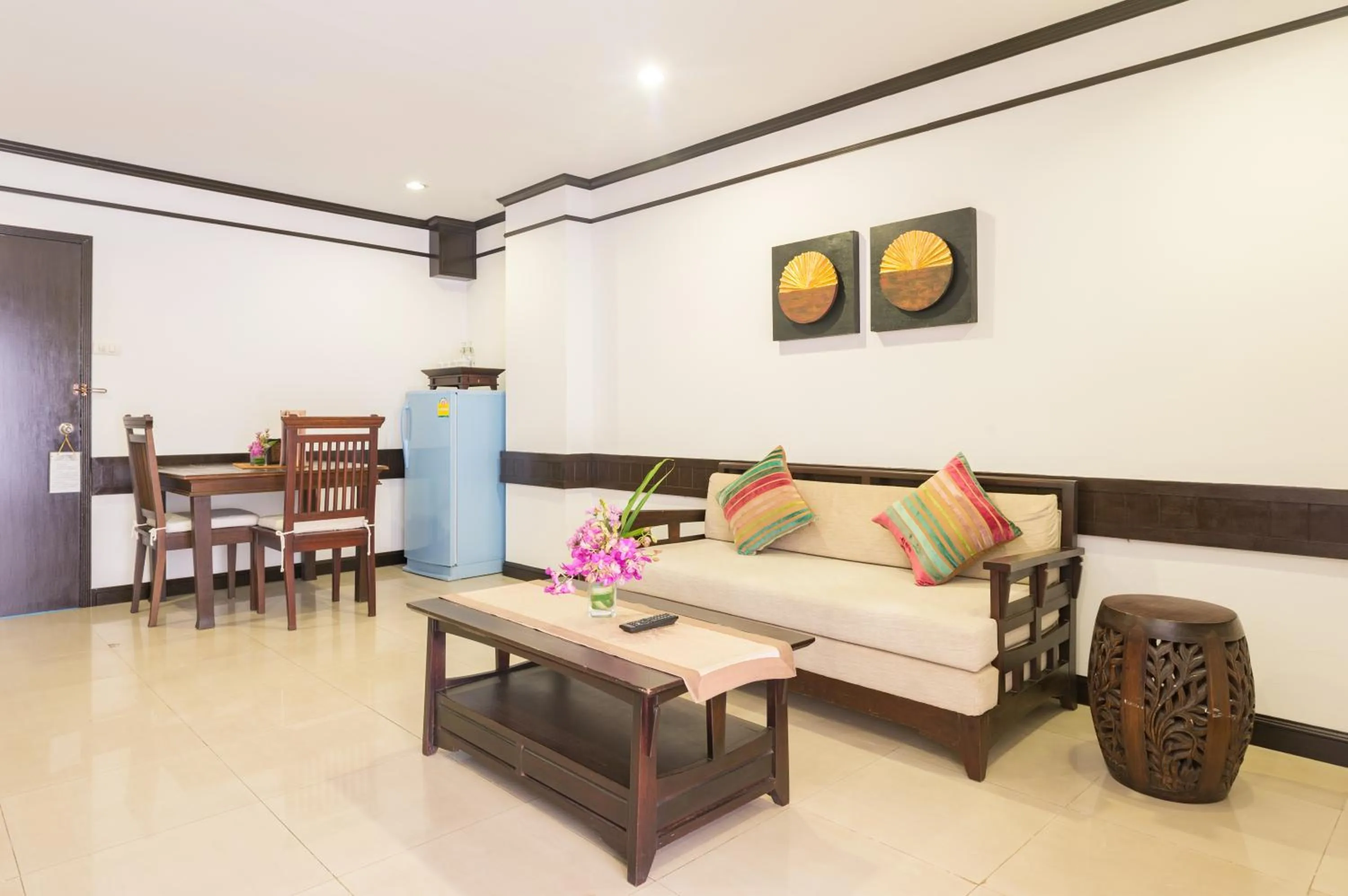 Living room in The Legacy Convention Hotel