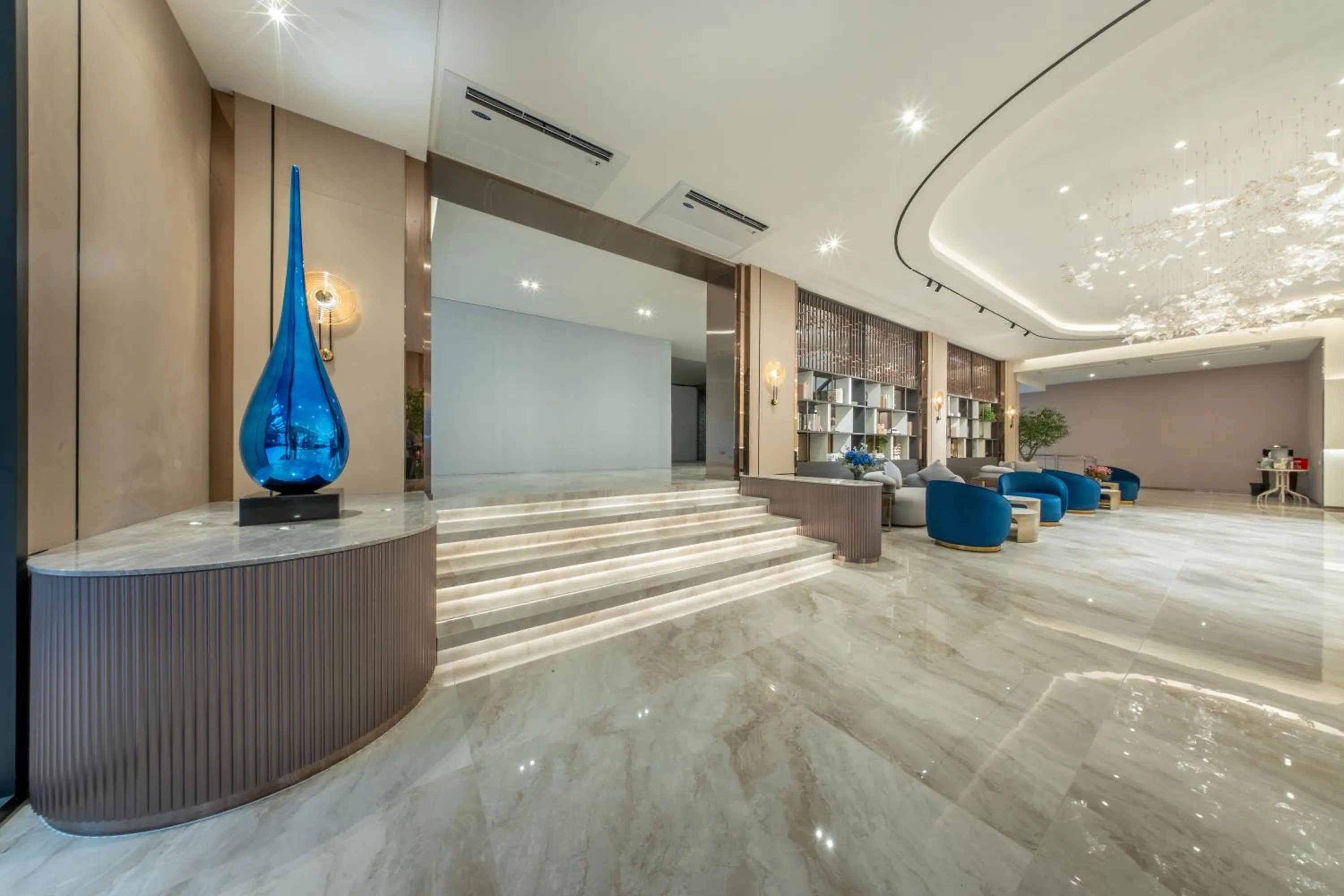 The Legacy Convention Hotel