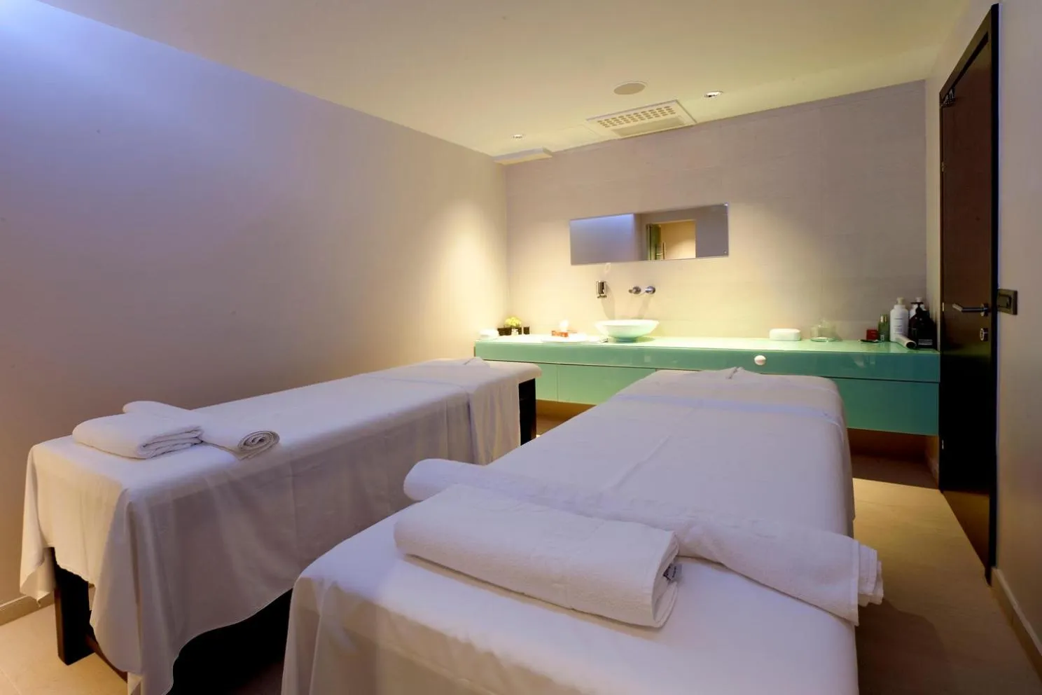 Spa and wellness centre/facilities, Bed in Hotel Parentium Plava Laguna