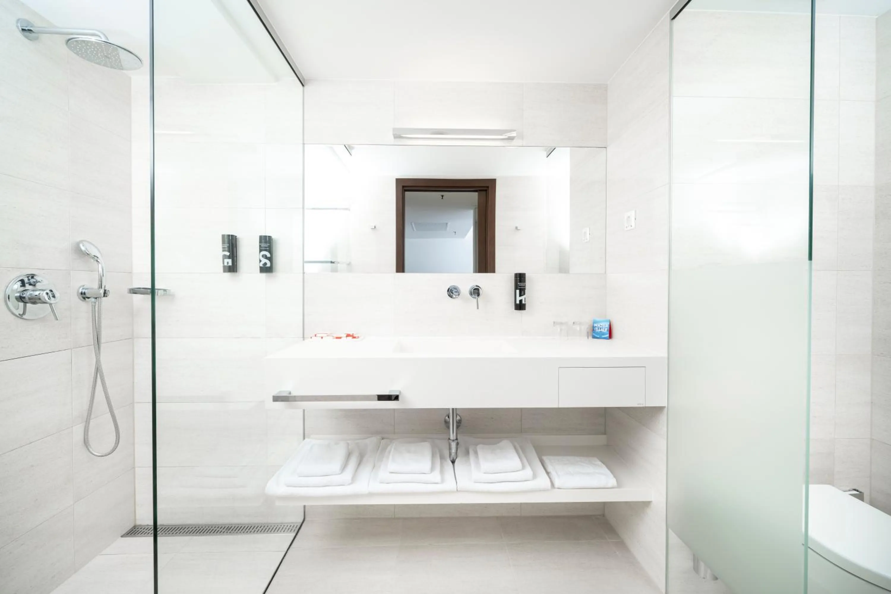 Bathroom in Hotel Parentium Plava Laguna