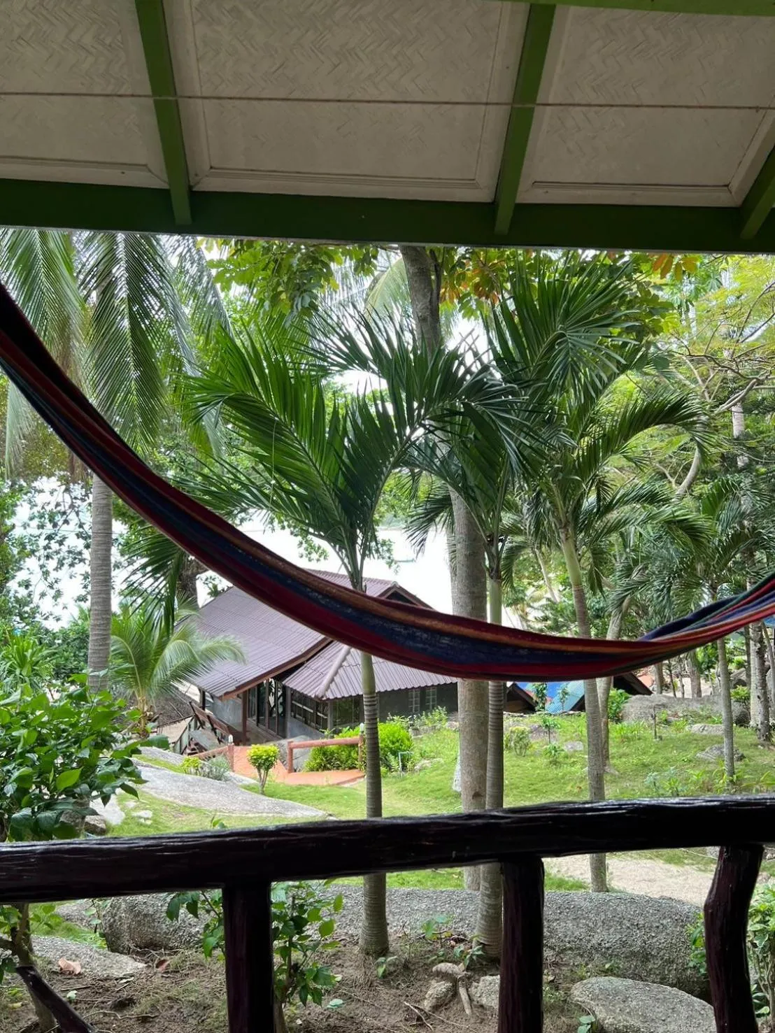 Smile Bungalow Bottle Beach