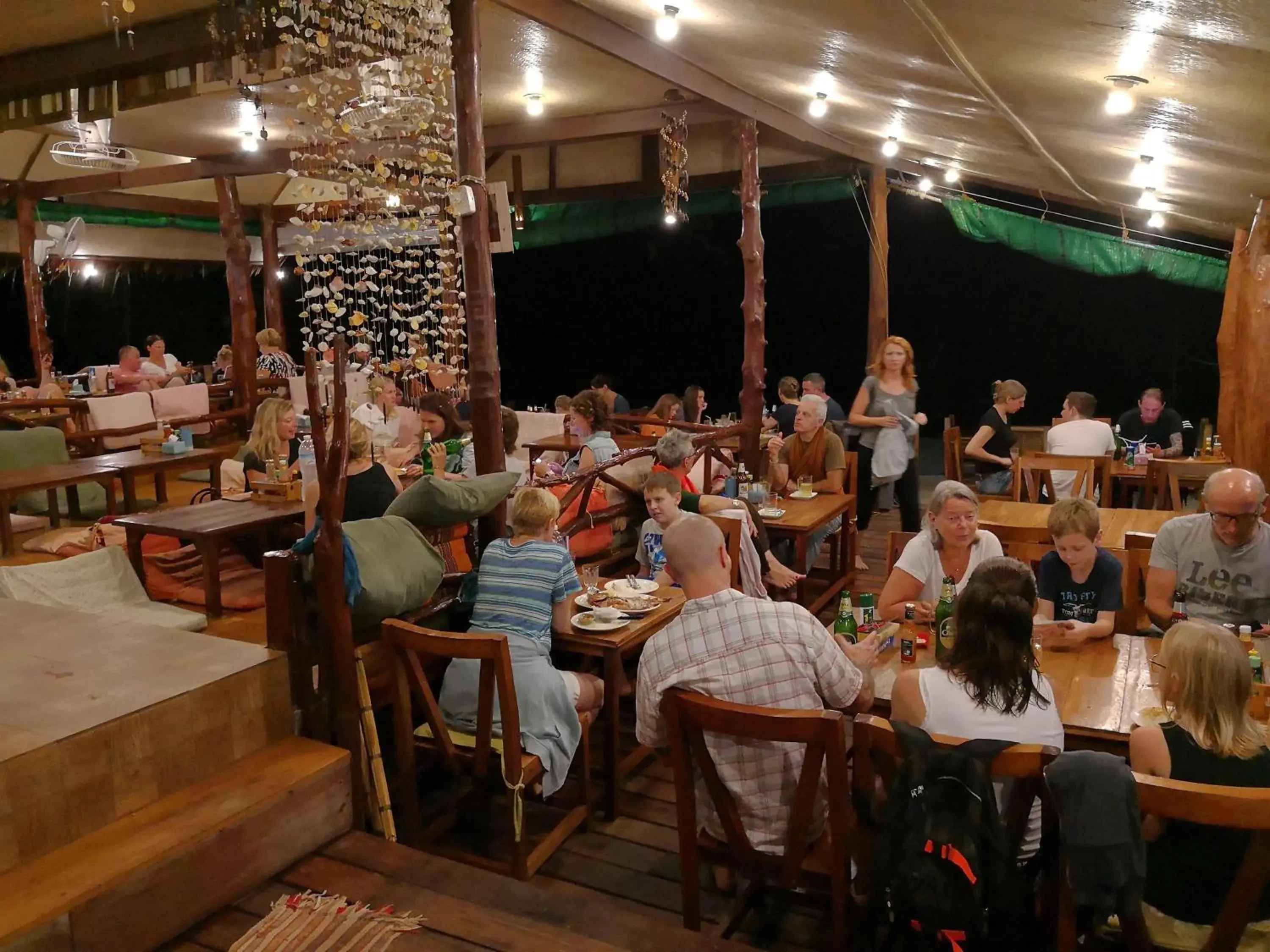 Restaurant/places to eat in Smile Bungalow Bottle Beach Restaurant/places to eat in Smile Bungalow Bottle Beach