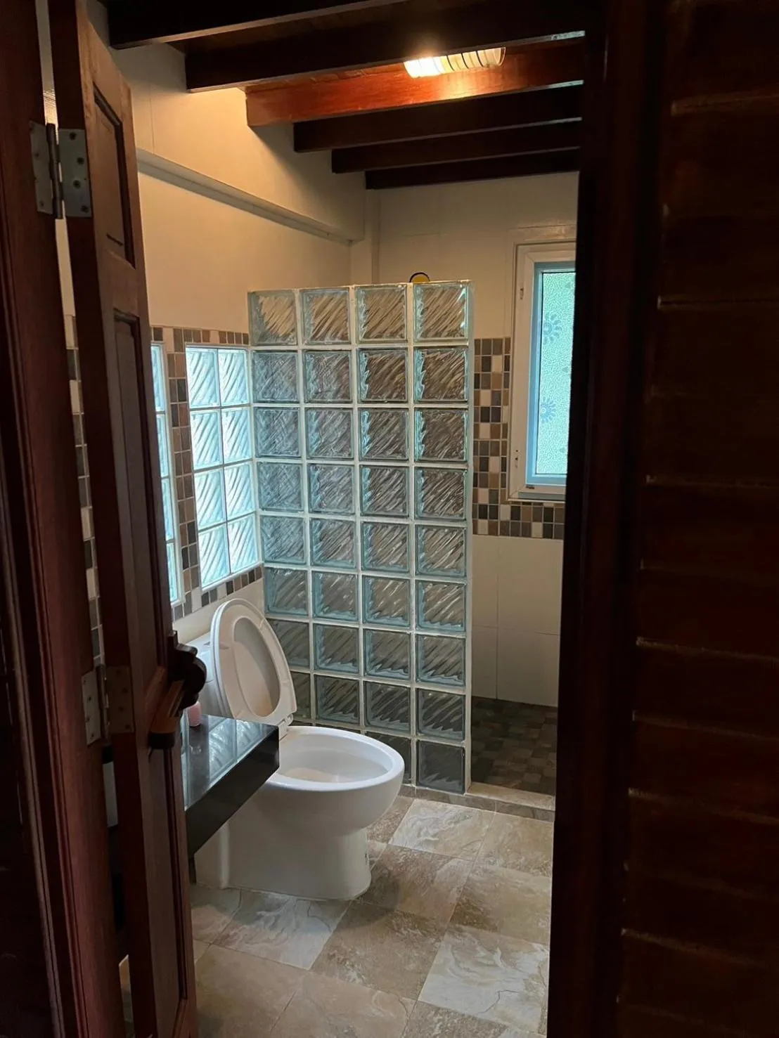 Smile Bungalow Bottle Beach