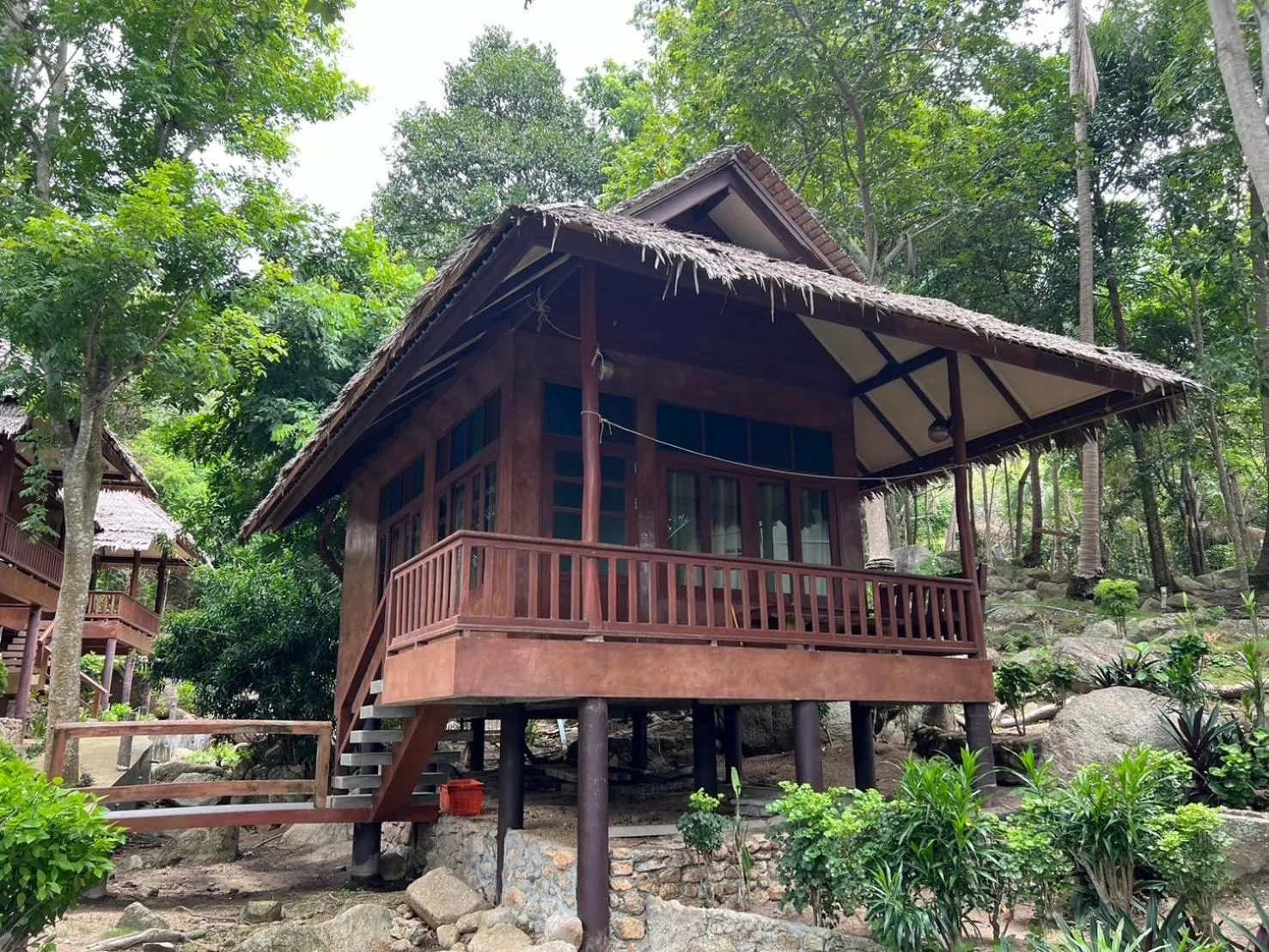 Smile Bungalow Bottle Beach