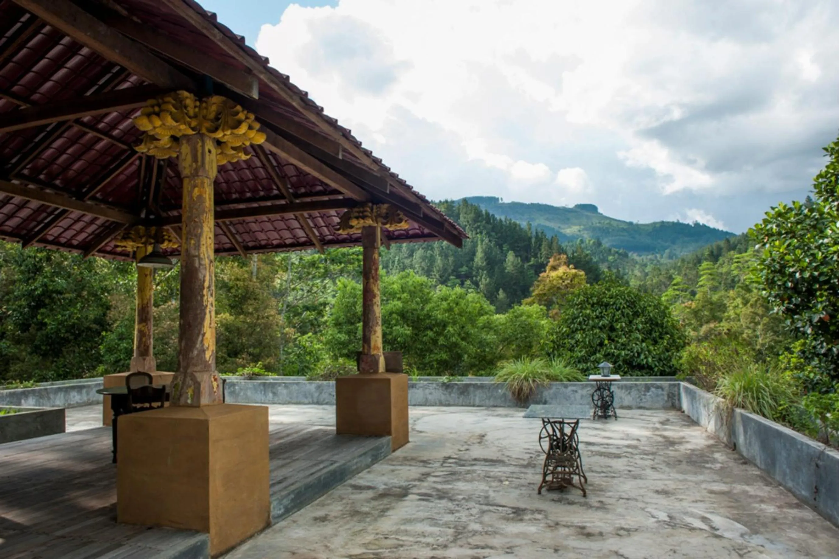 Other in The Kandy Samadhicentre