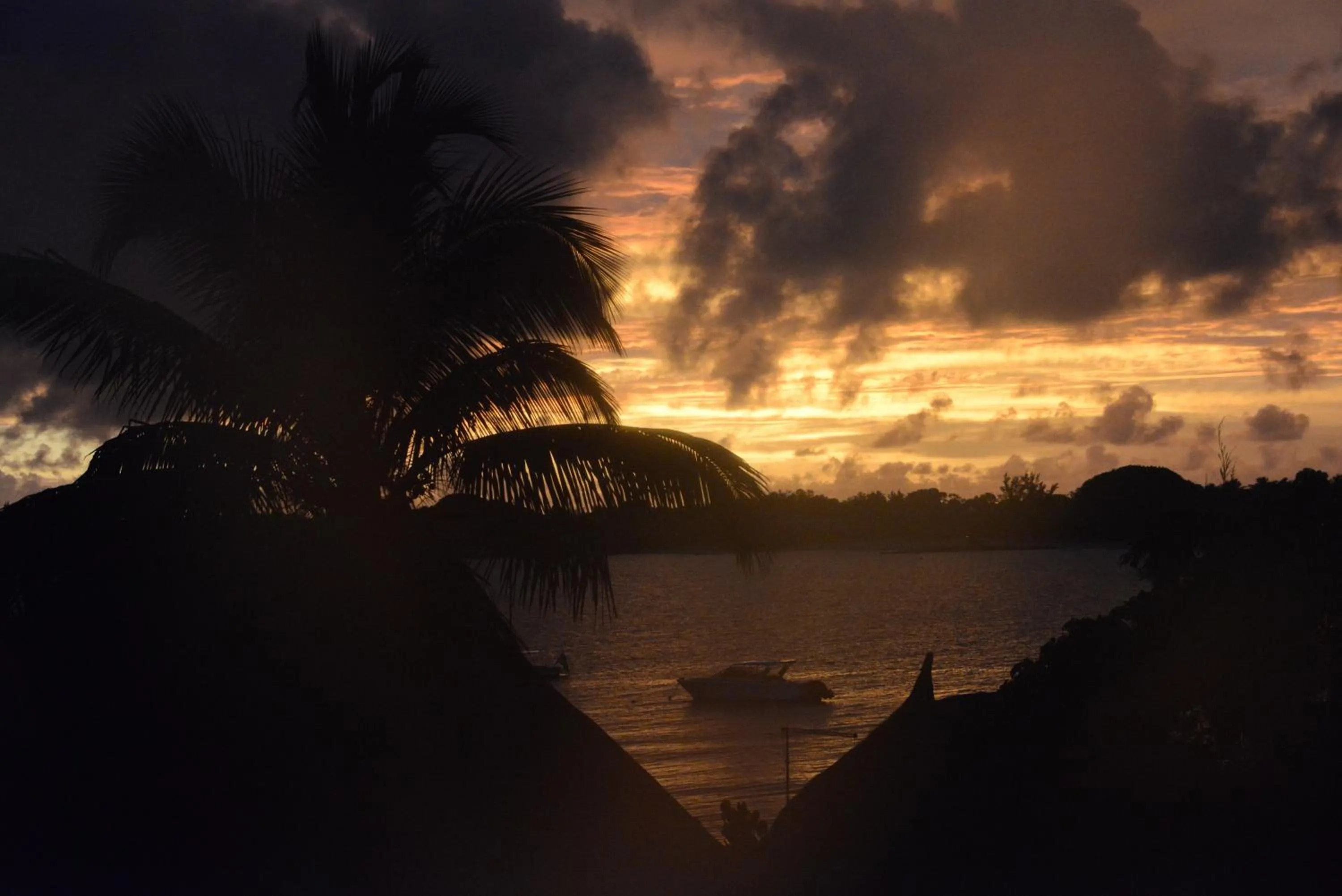 Sunset in Baystone Boutique Hotel & Spa
