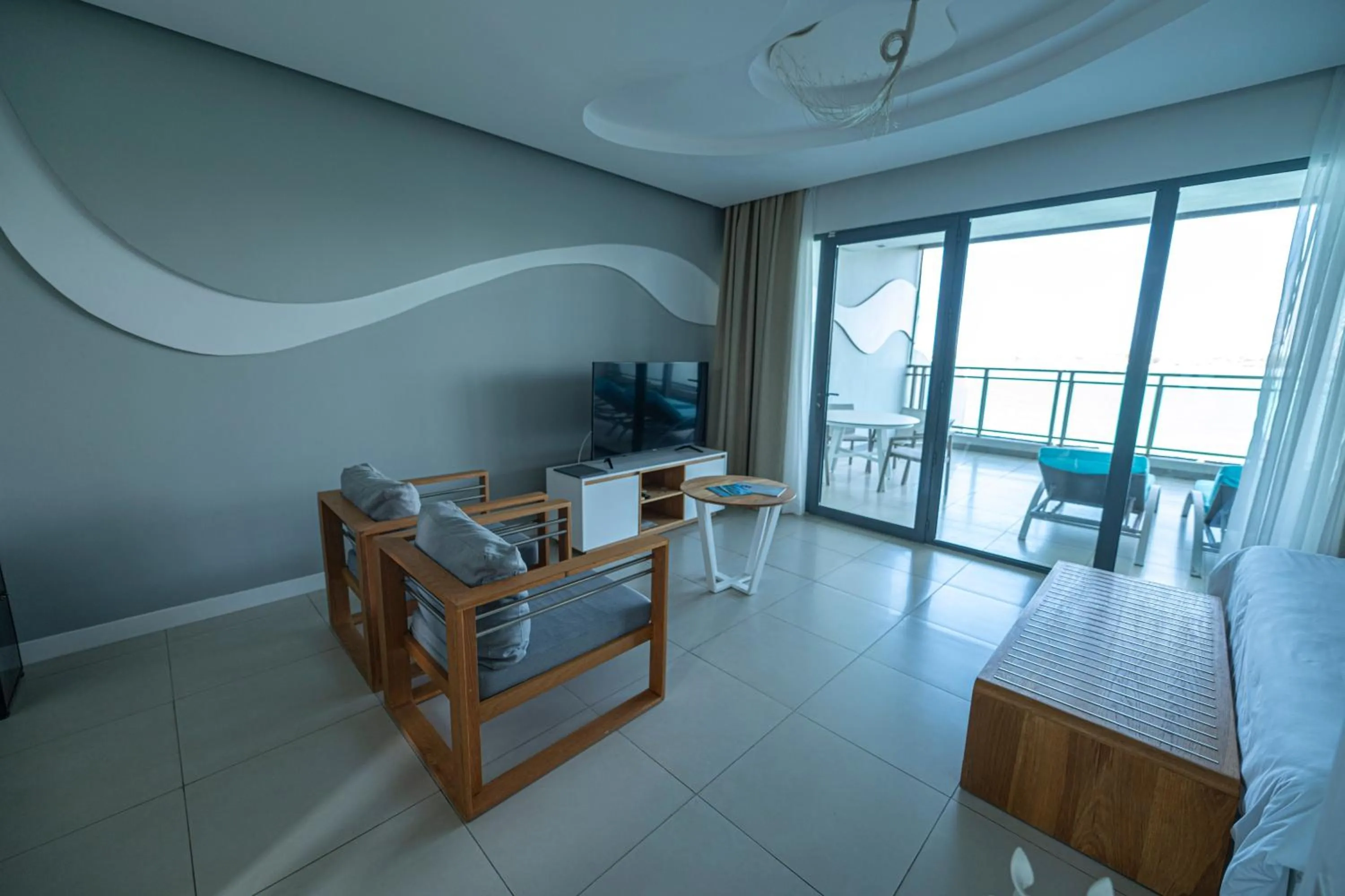 TV and multimedia, Bed in Baystone Boutique Hotel & Spa