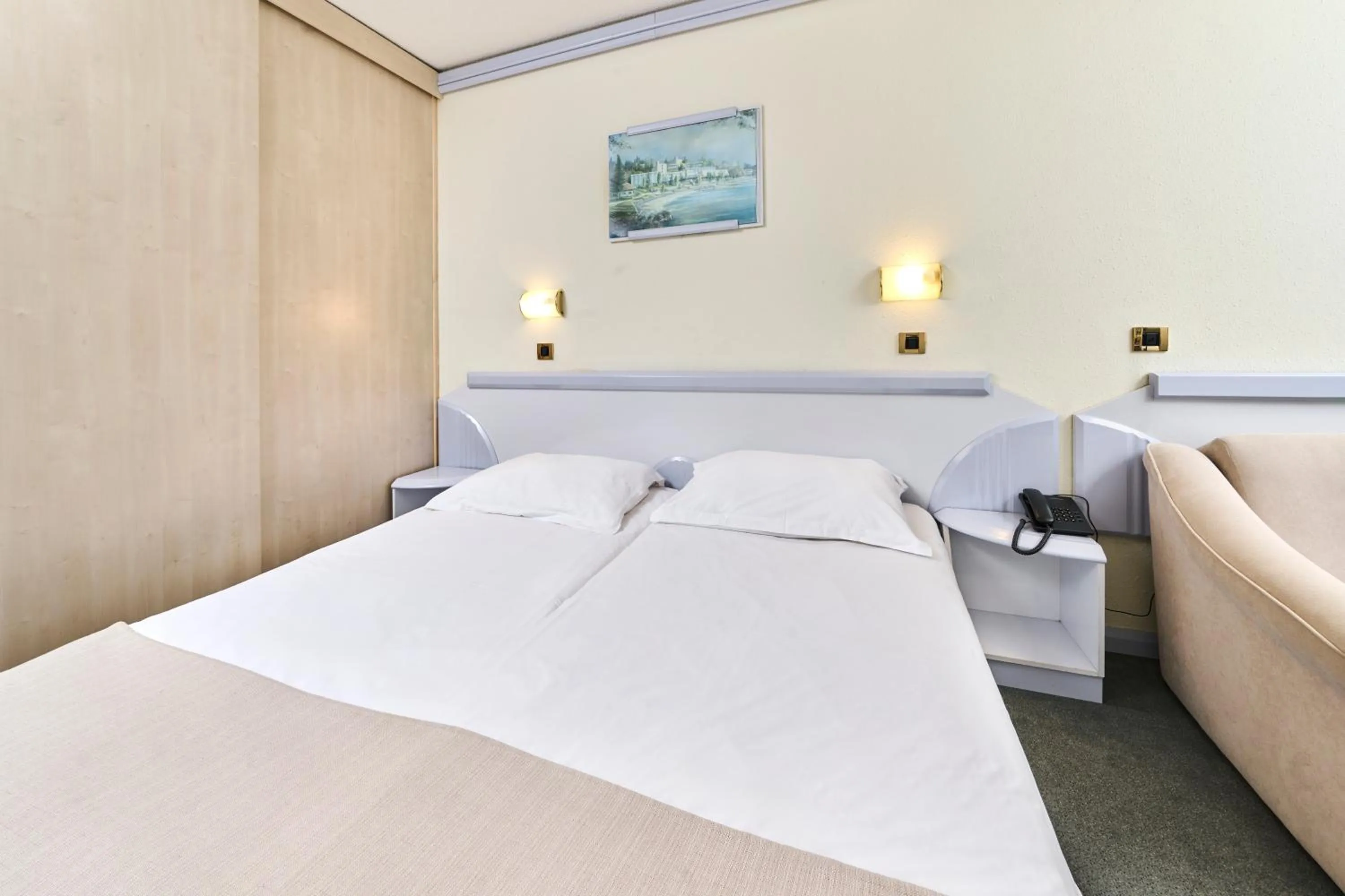 Bedroom, Bed in Hotel Plavi Plava Laguna